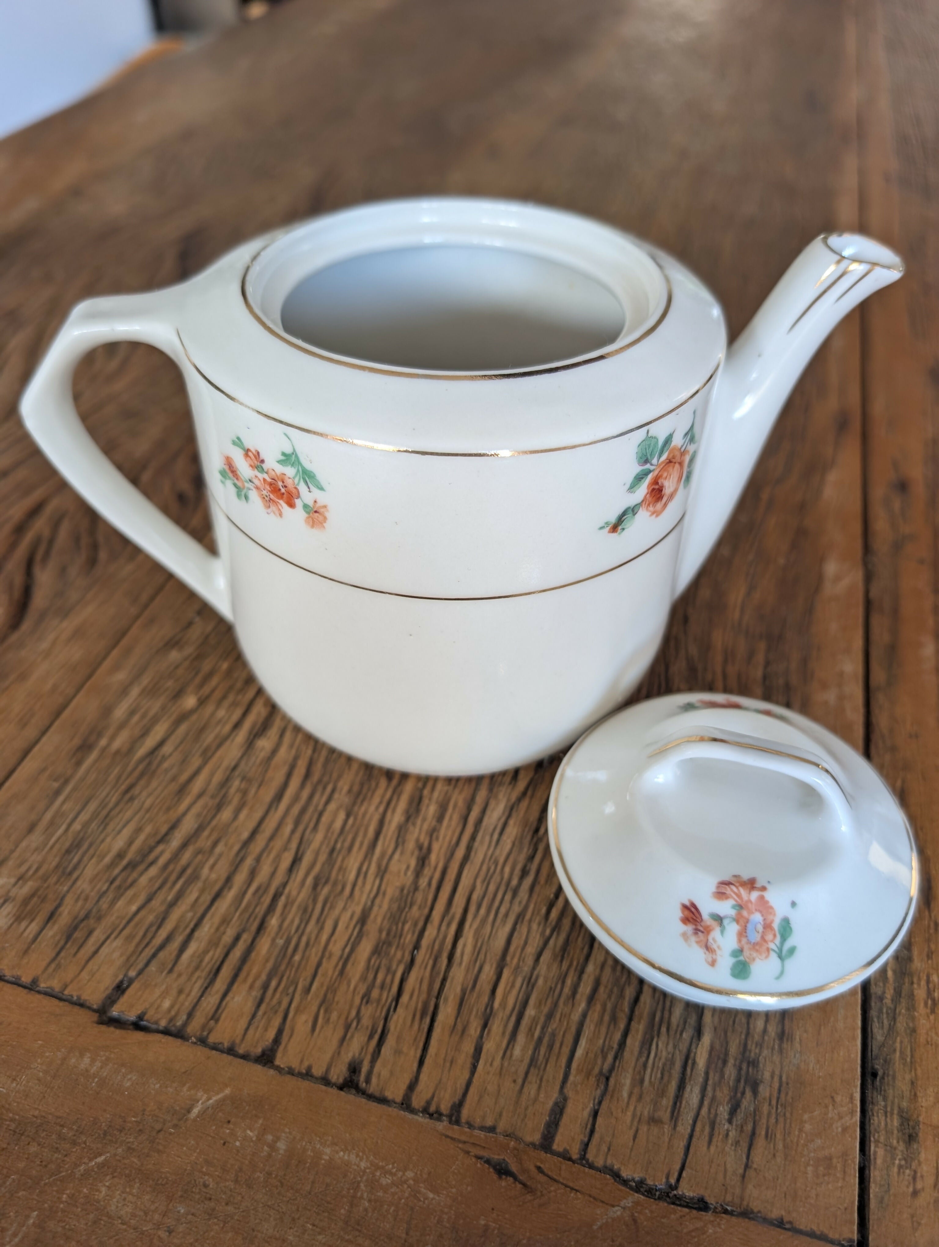 Bule porcelana da Cerqueira Leite