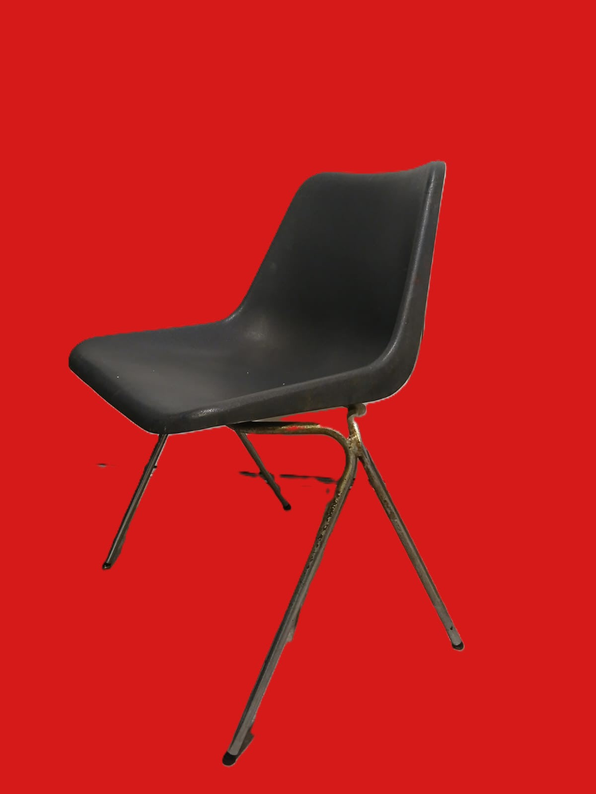 Cadeira Polyside do designer Britânico Robin Day anos 60.