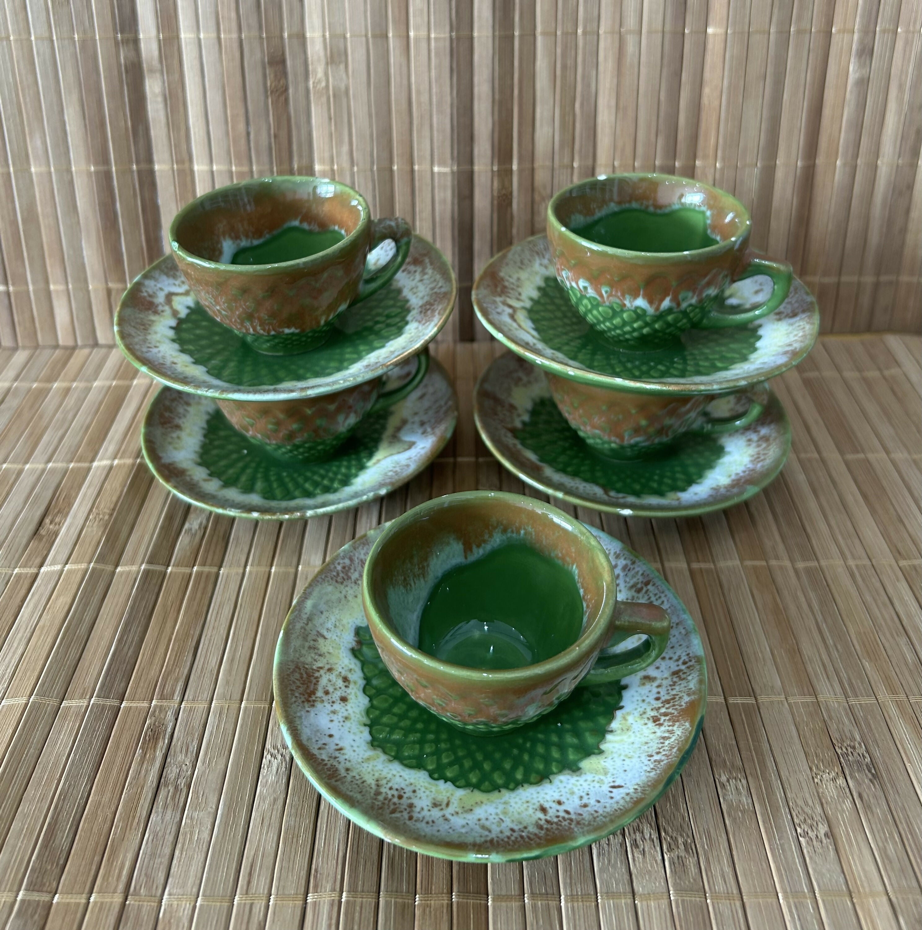 Conjunto de 5 Xícaras de café com Pires (valor unitário)