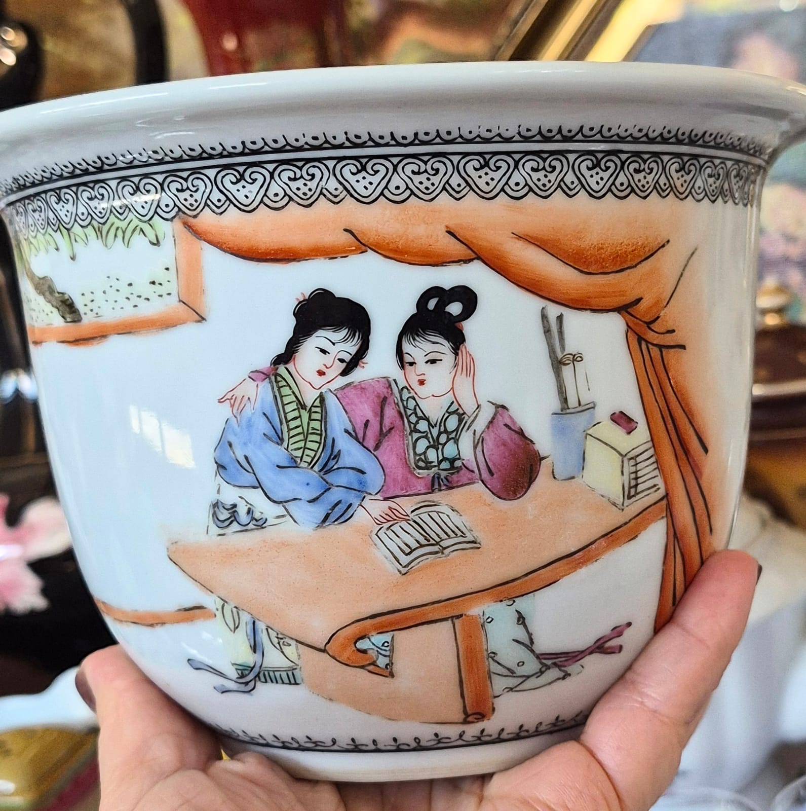 Cachepot em porcelana chinesa Família Rosa Mandarim, anos 40/50, perfeito estado.
