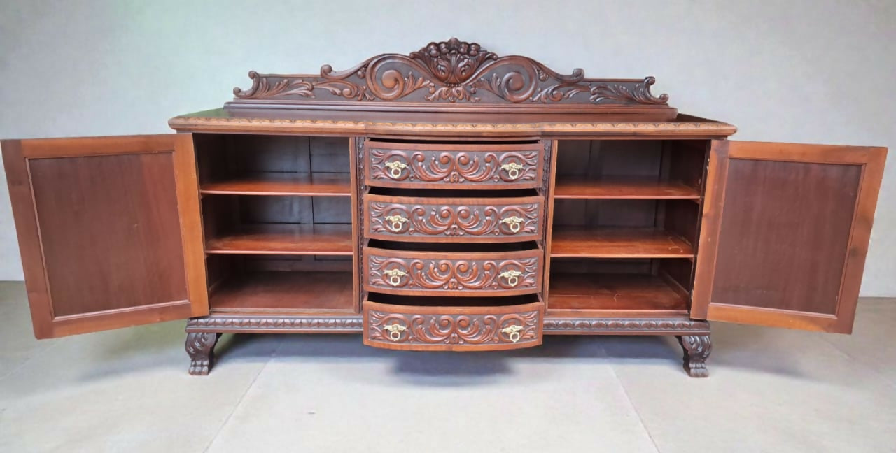 Buffet Antigo estilo Renascença