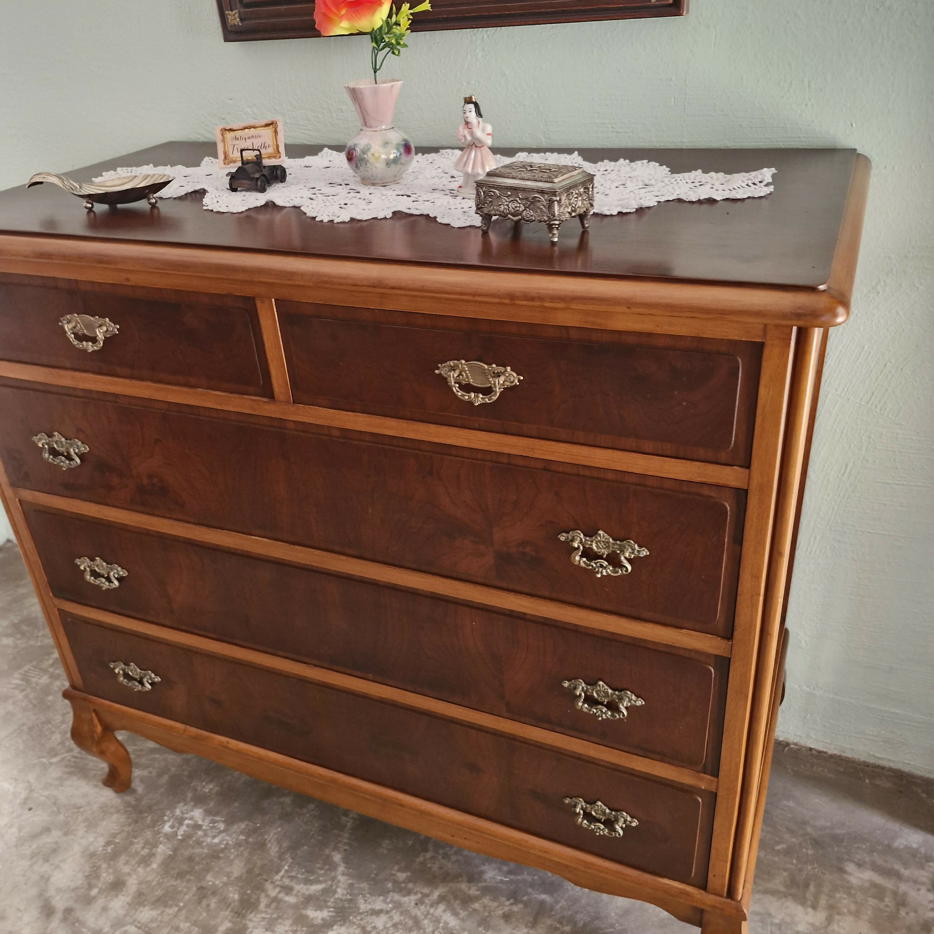 Cômoda Provençal com 5 gavetas