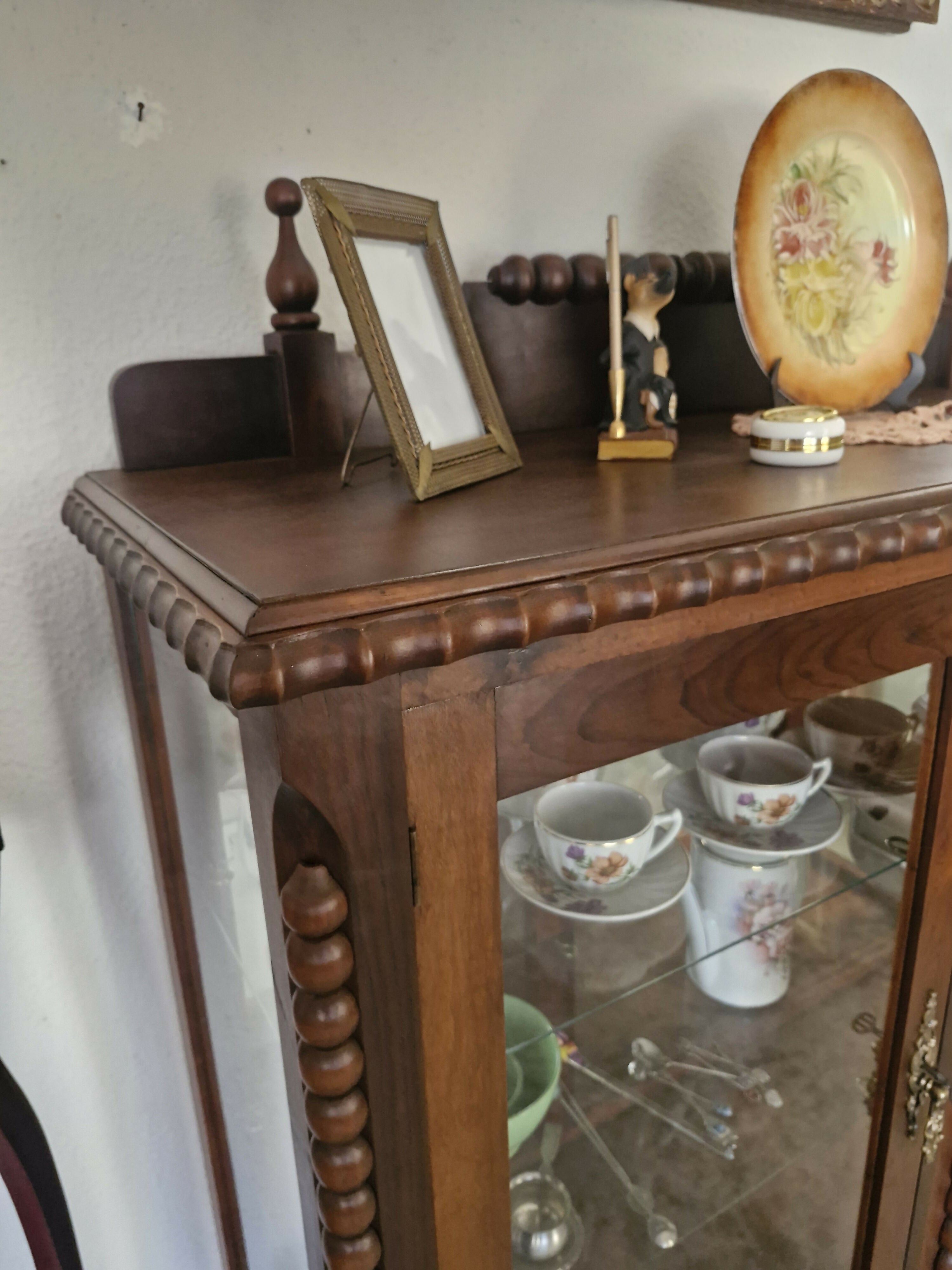 Cristaleira Manoelino