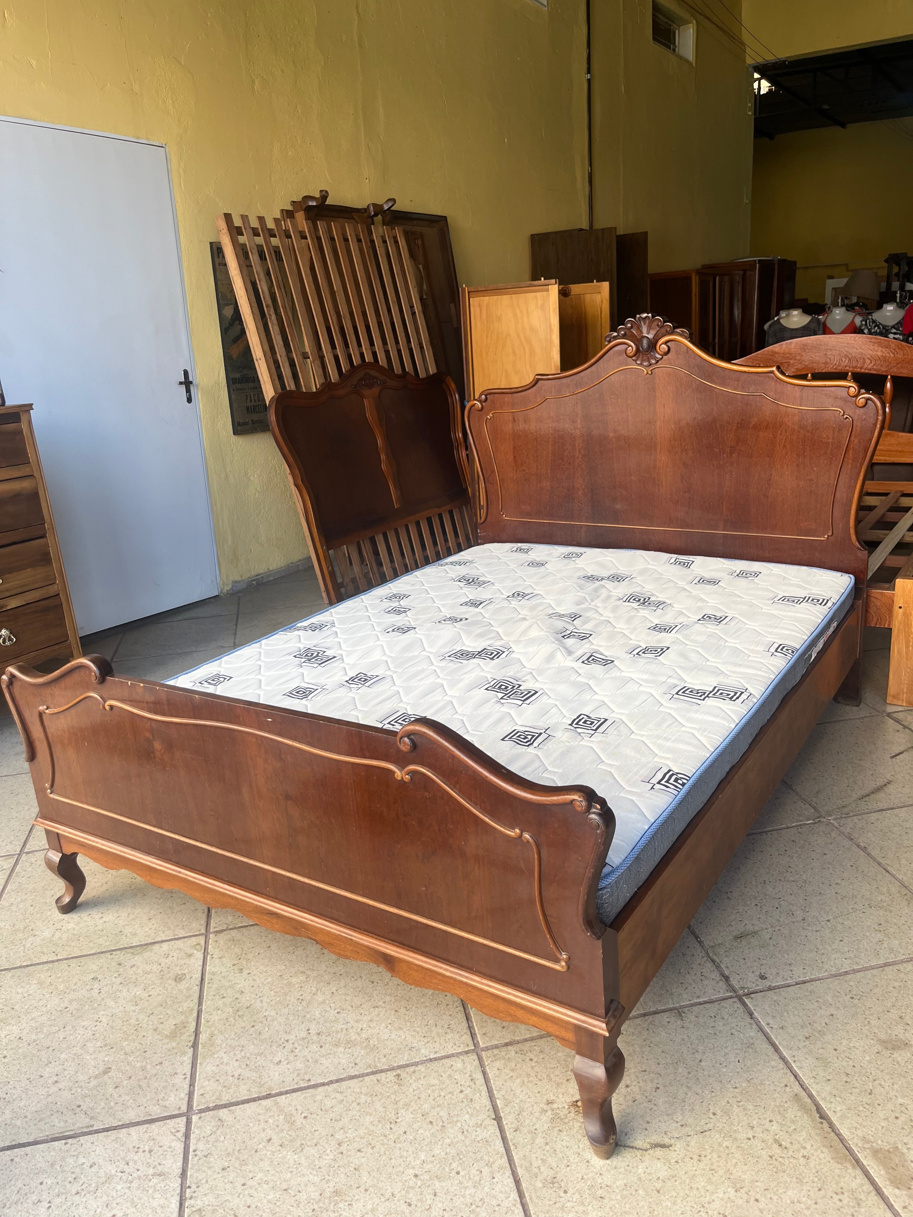 CAMA DE CASAL LUÍS XV ANTIGA