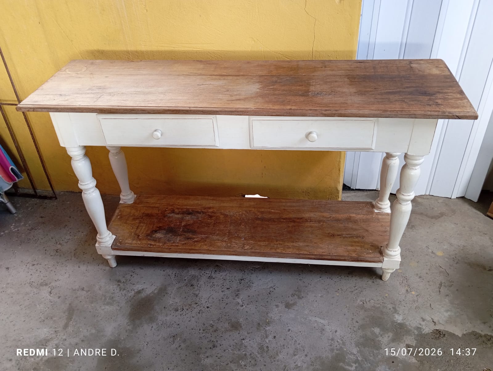 Aparador madeira de demolição pintado em branco e tampo natural (2 gavetas) 