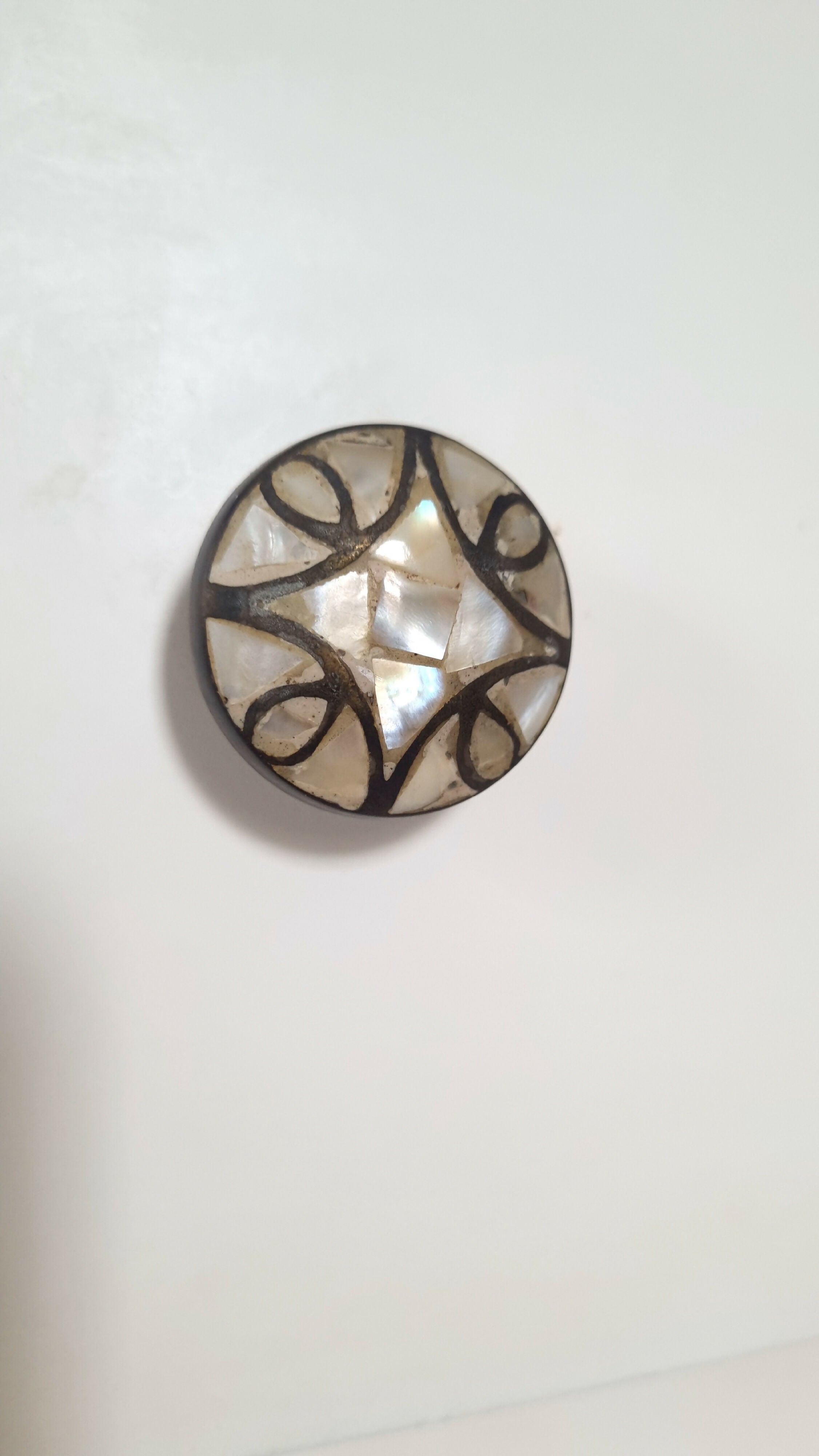 Cômoda de Madeira Laqueada em Creme Acetinado