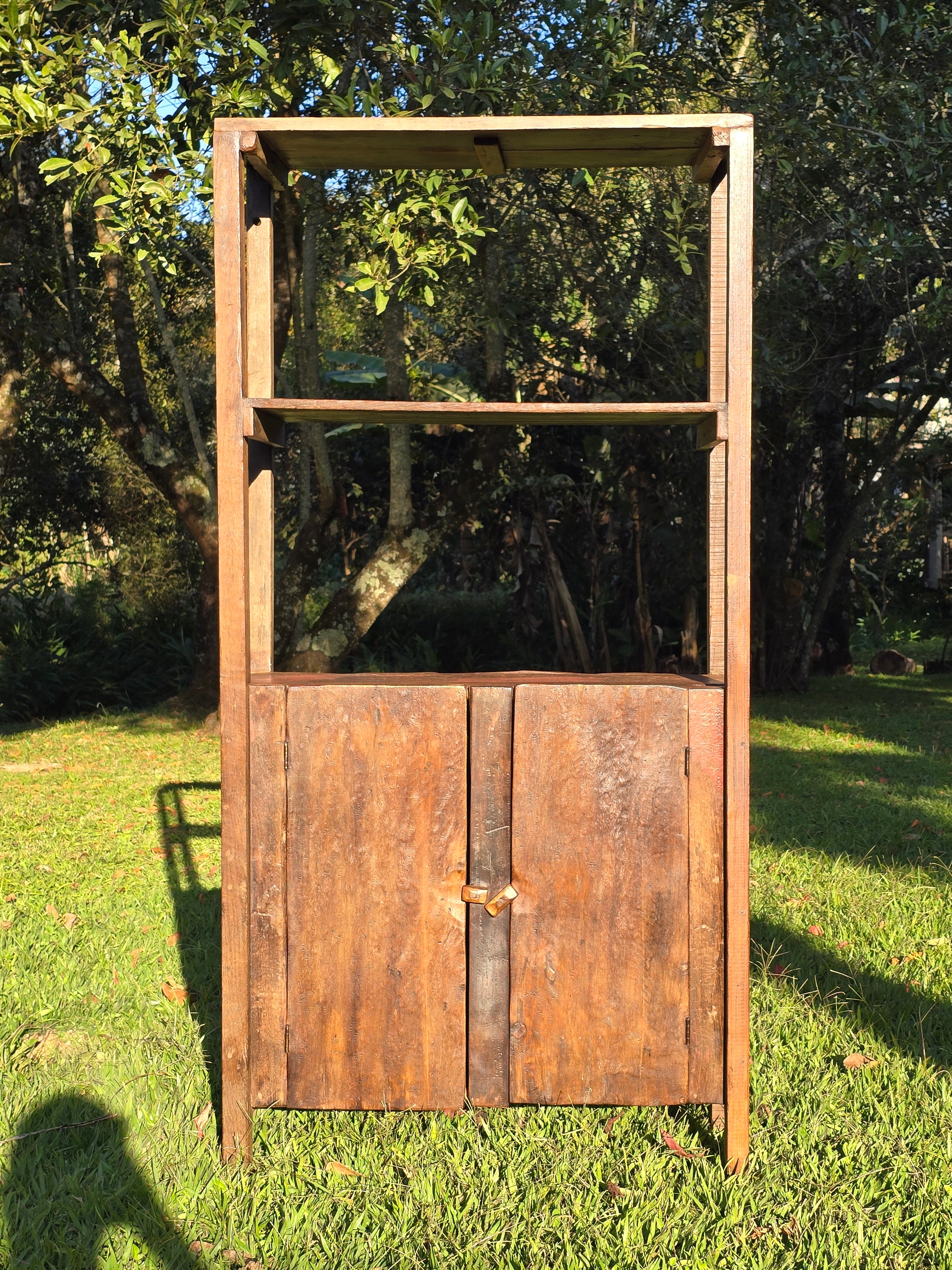 Armário Antigo Madeira Maciça Garimpo Mineiro