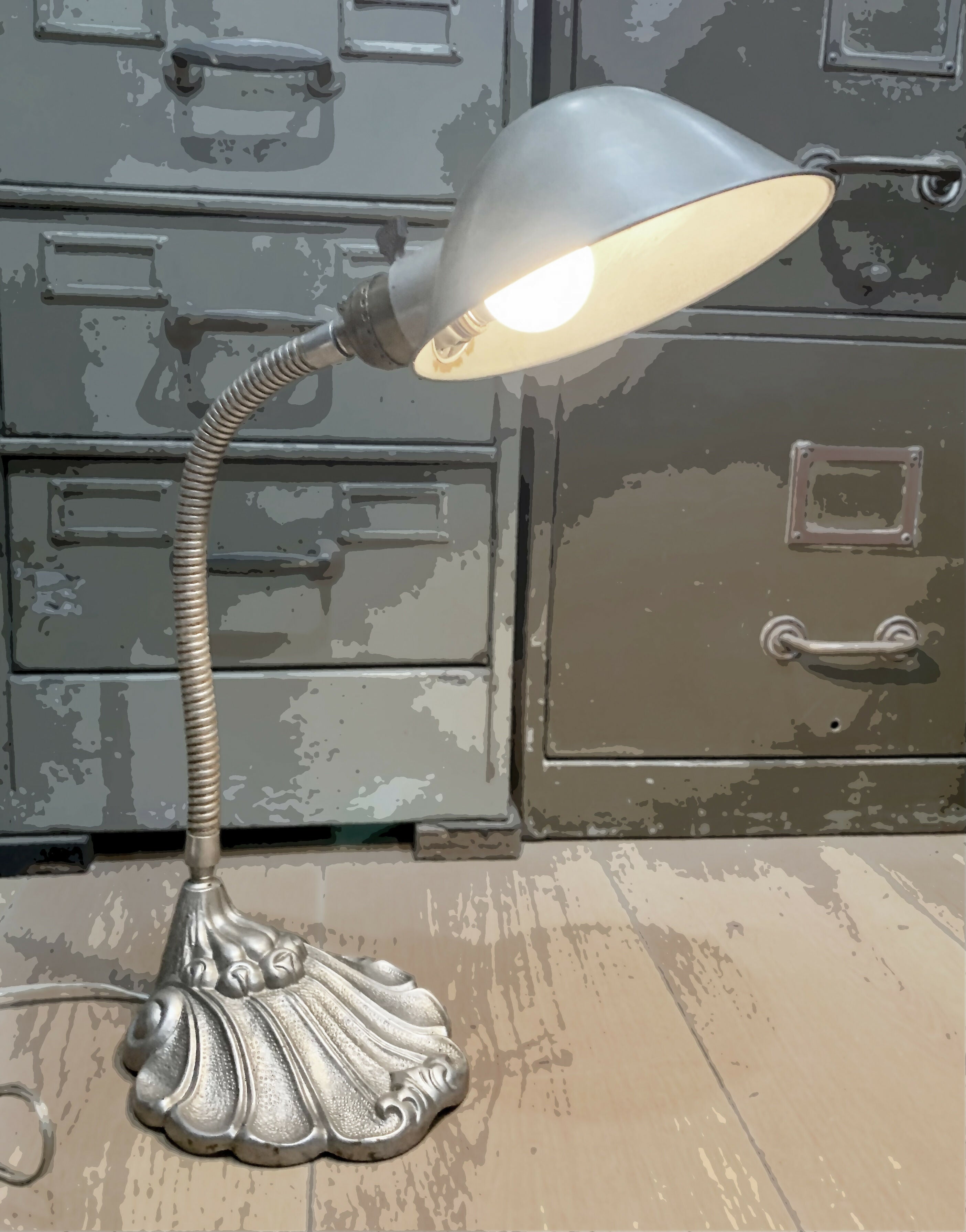 Luminária de mesa - estilo Art Noveau