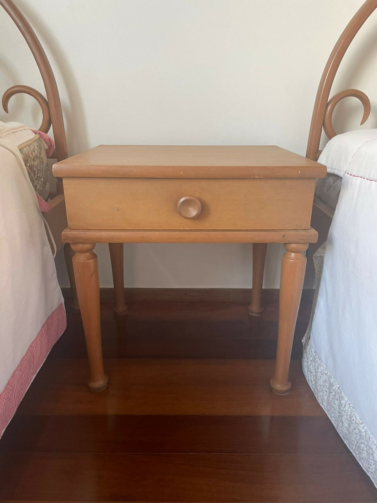 CONJUNTO DE QUARTO THONART