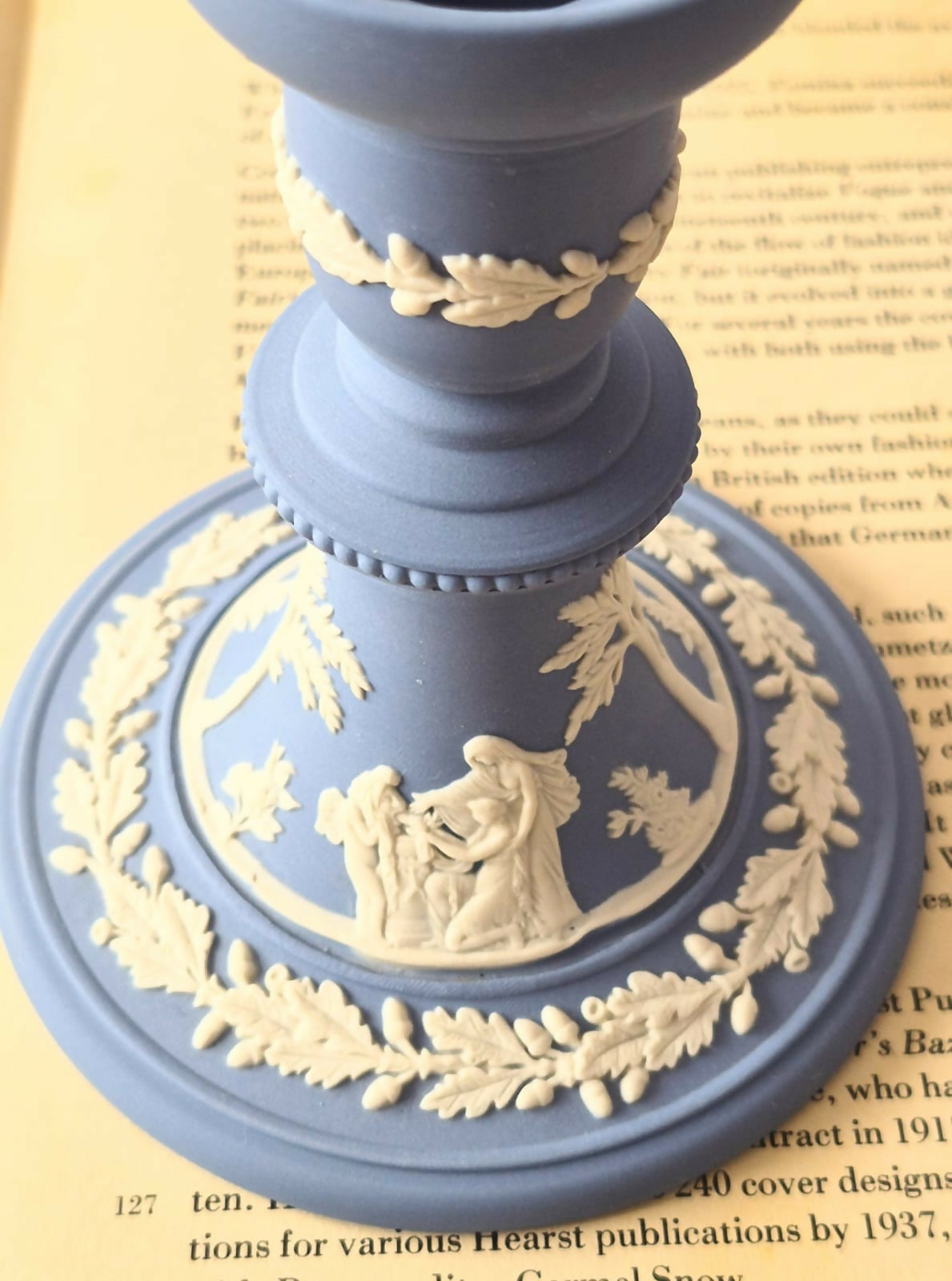 Castiçal em jasperware inglês Wedgwood, lindíssimo e impecável!