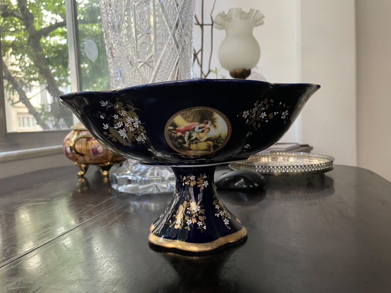 LIMOGES - Grande Centro de Mesa de pé alto em porcelana francesa
