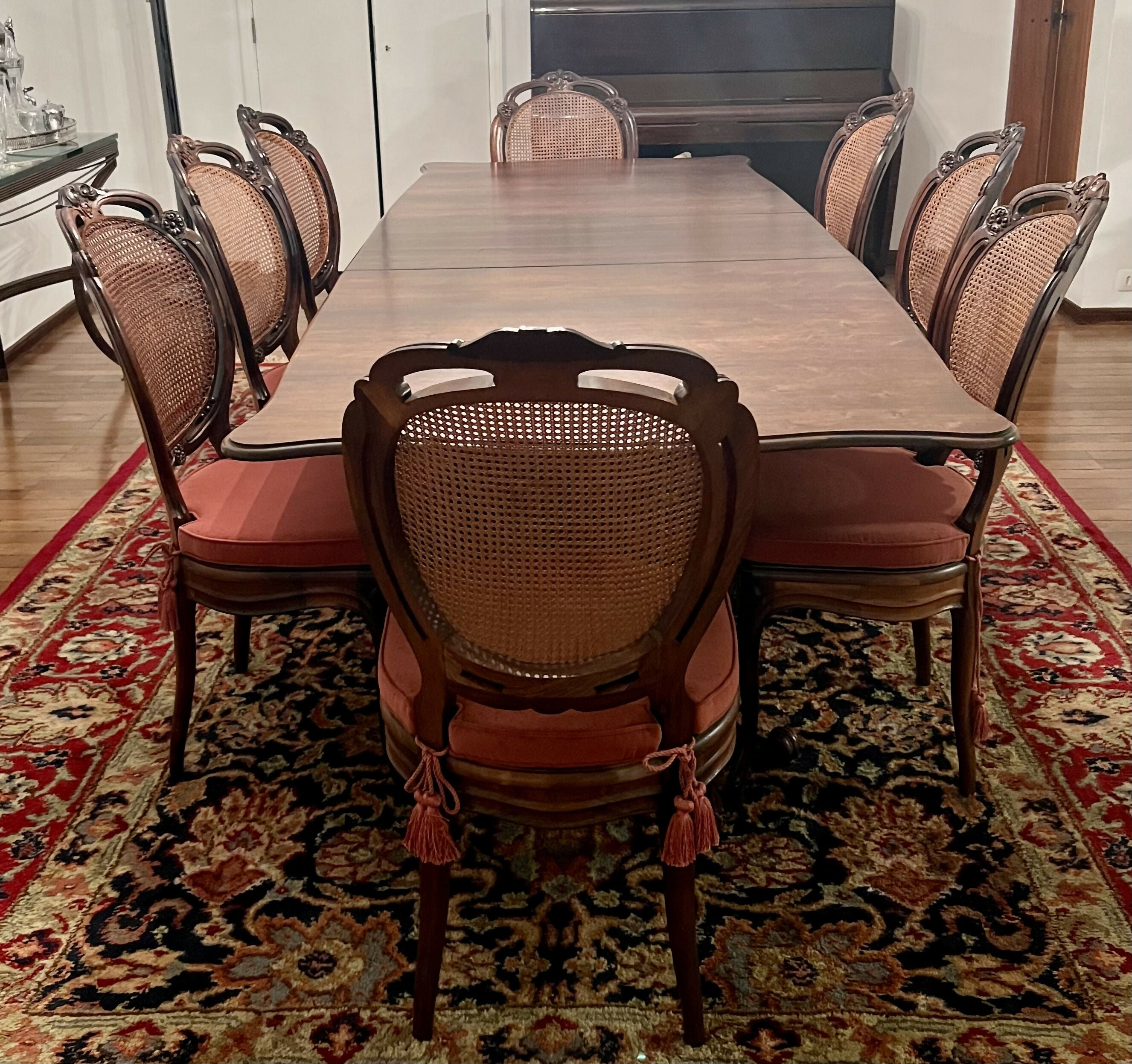 Mesa de jacarandá com 8 cadeiras