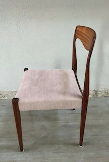 Cadeira Escandinava