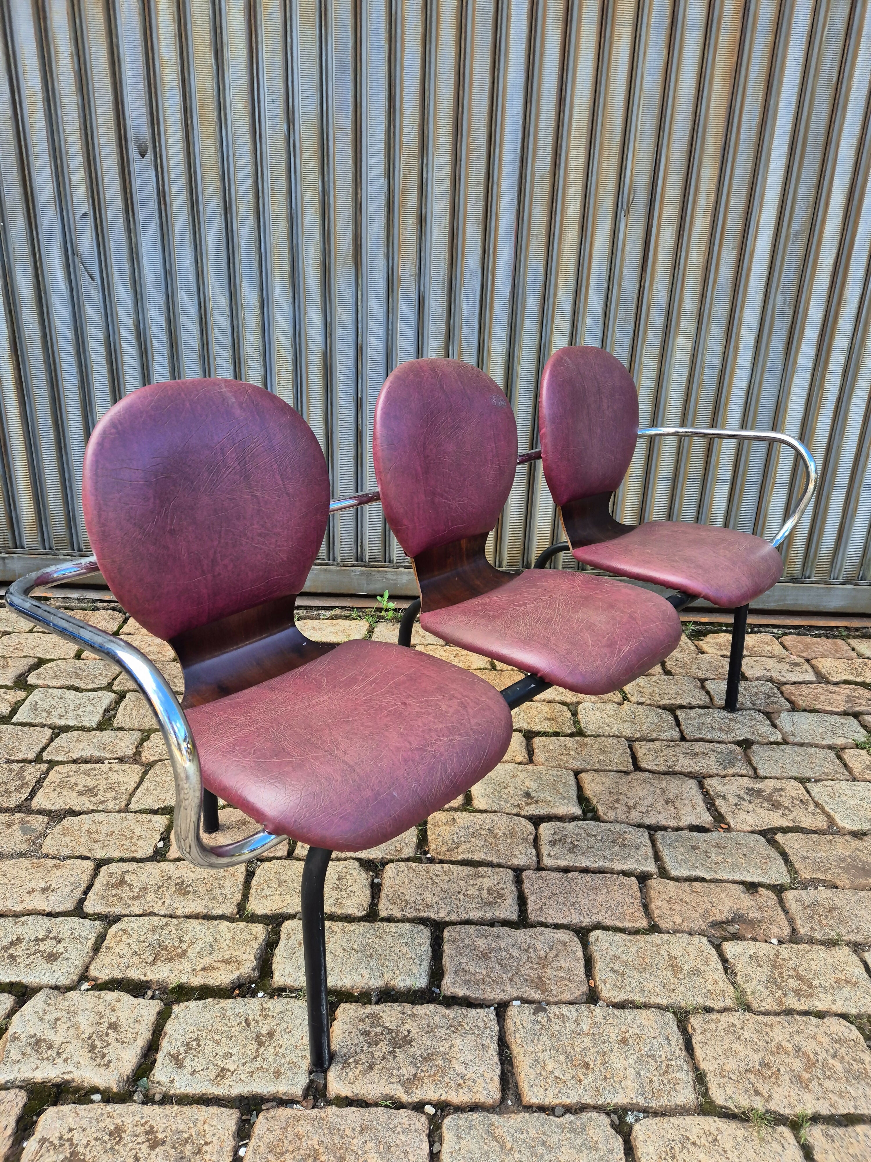 Longarina vintage anos 70 em ferro e courvin