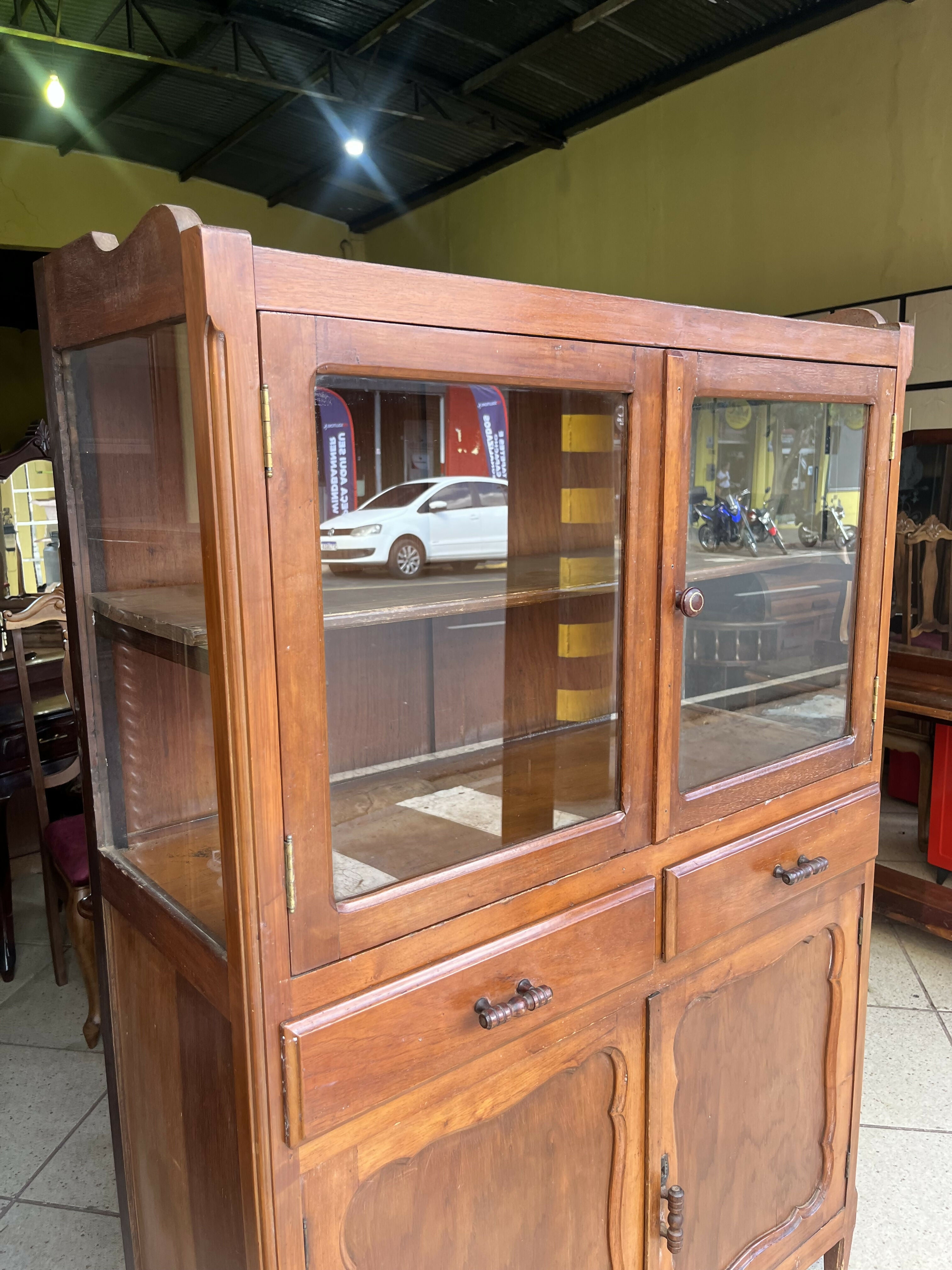 GUARDA COMIDA ANTIGO EM PERFEITO ESTADO