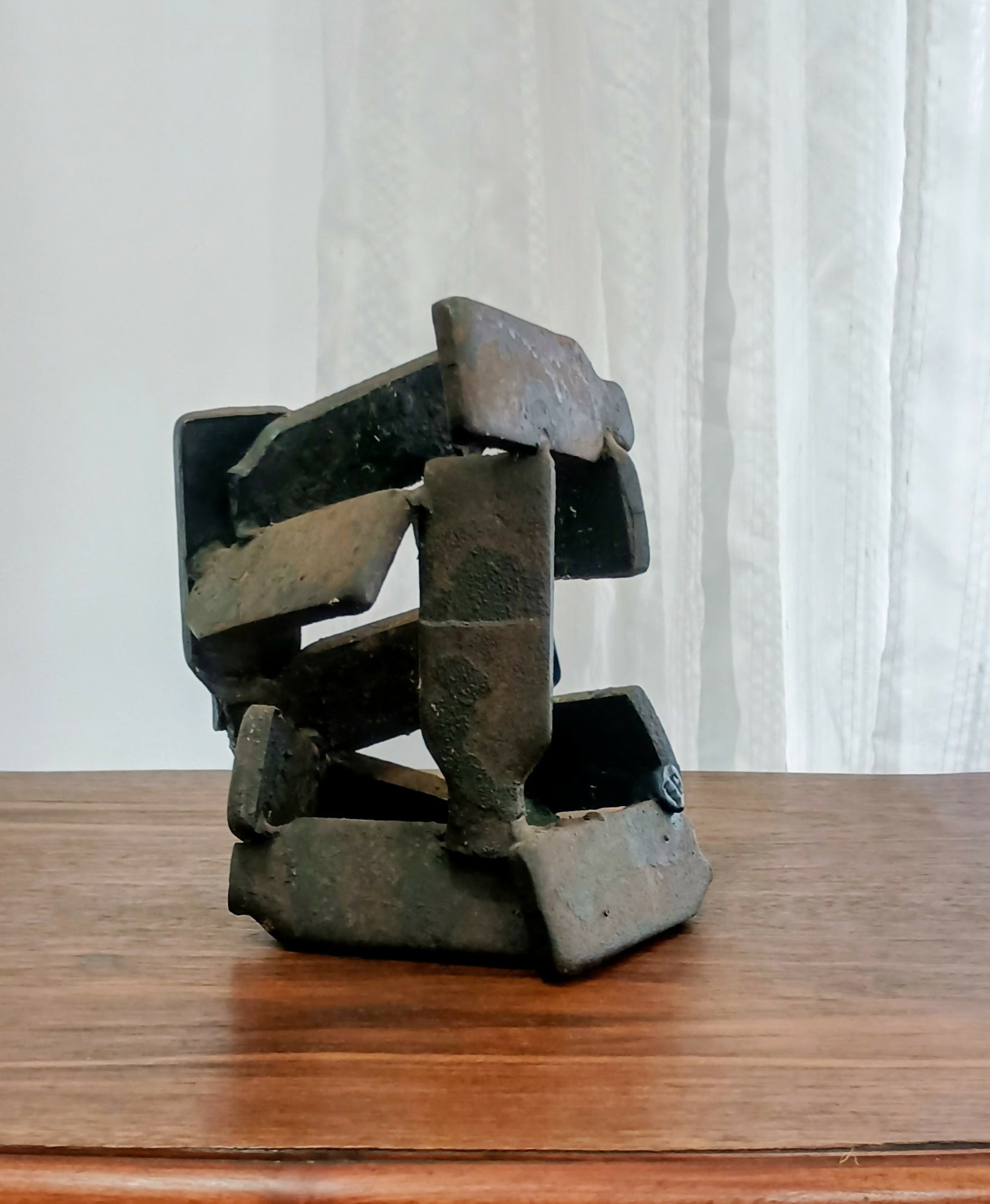 Escultura brutalista em ferro anos 60-80