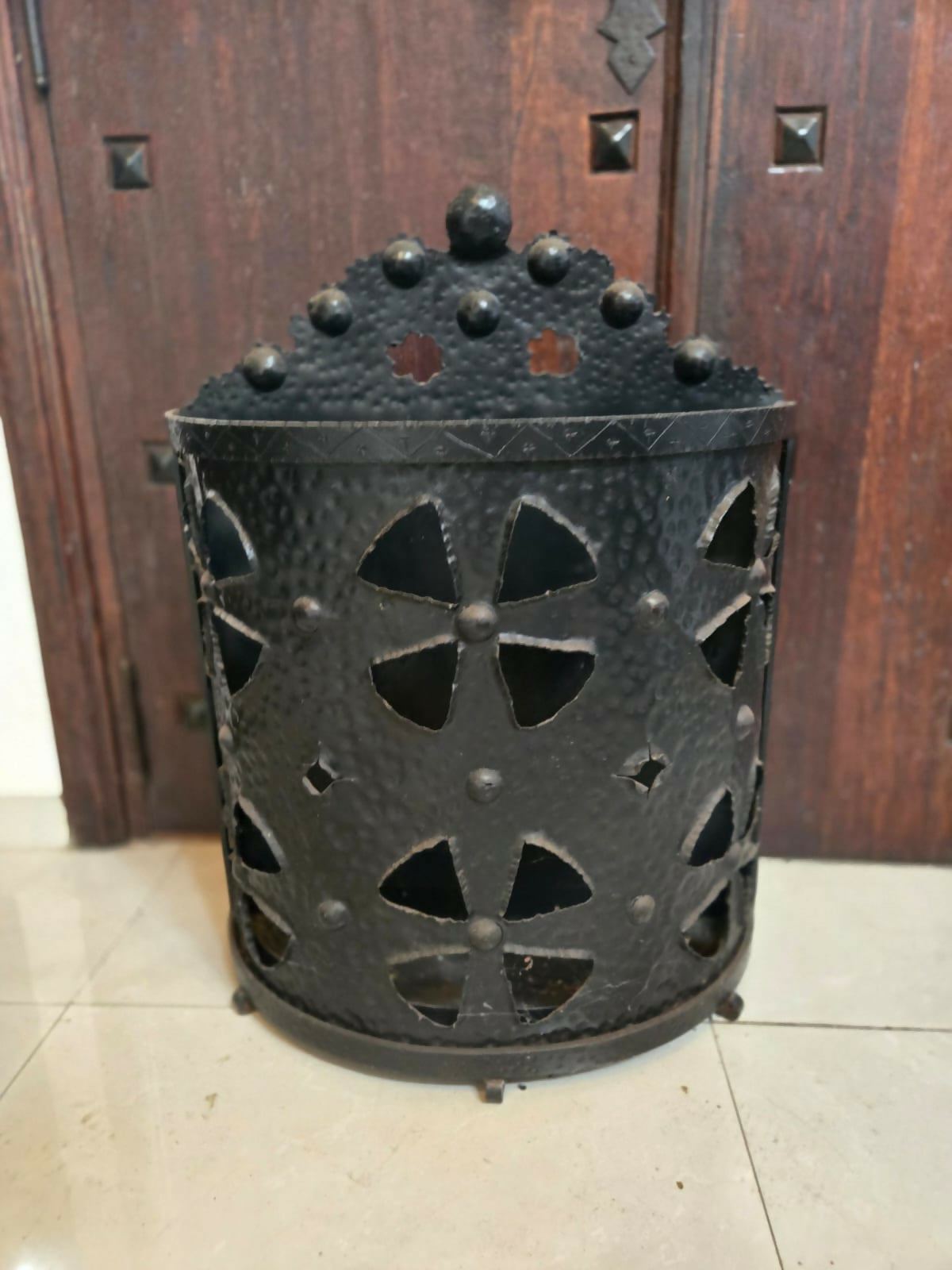 Porta-guarda-chuvas antigo em ferro trabalhado – c. 1880–1910