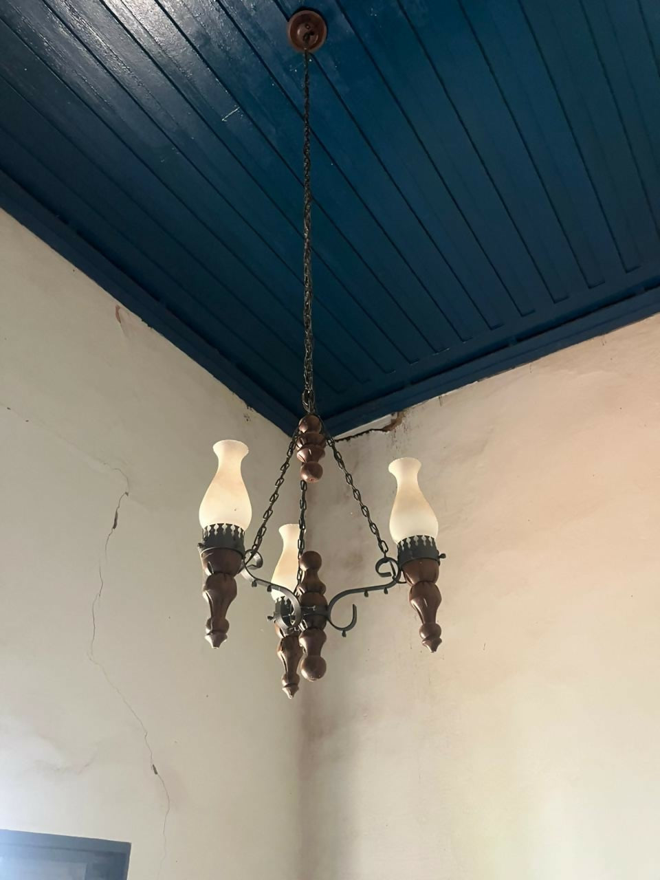 LUSTRES OPALINOS ANOS 80 (temos vários)