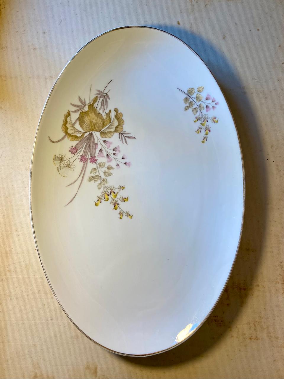 Travessa oval em porcelana Brennand com motivos florais (DMCPS_315)