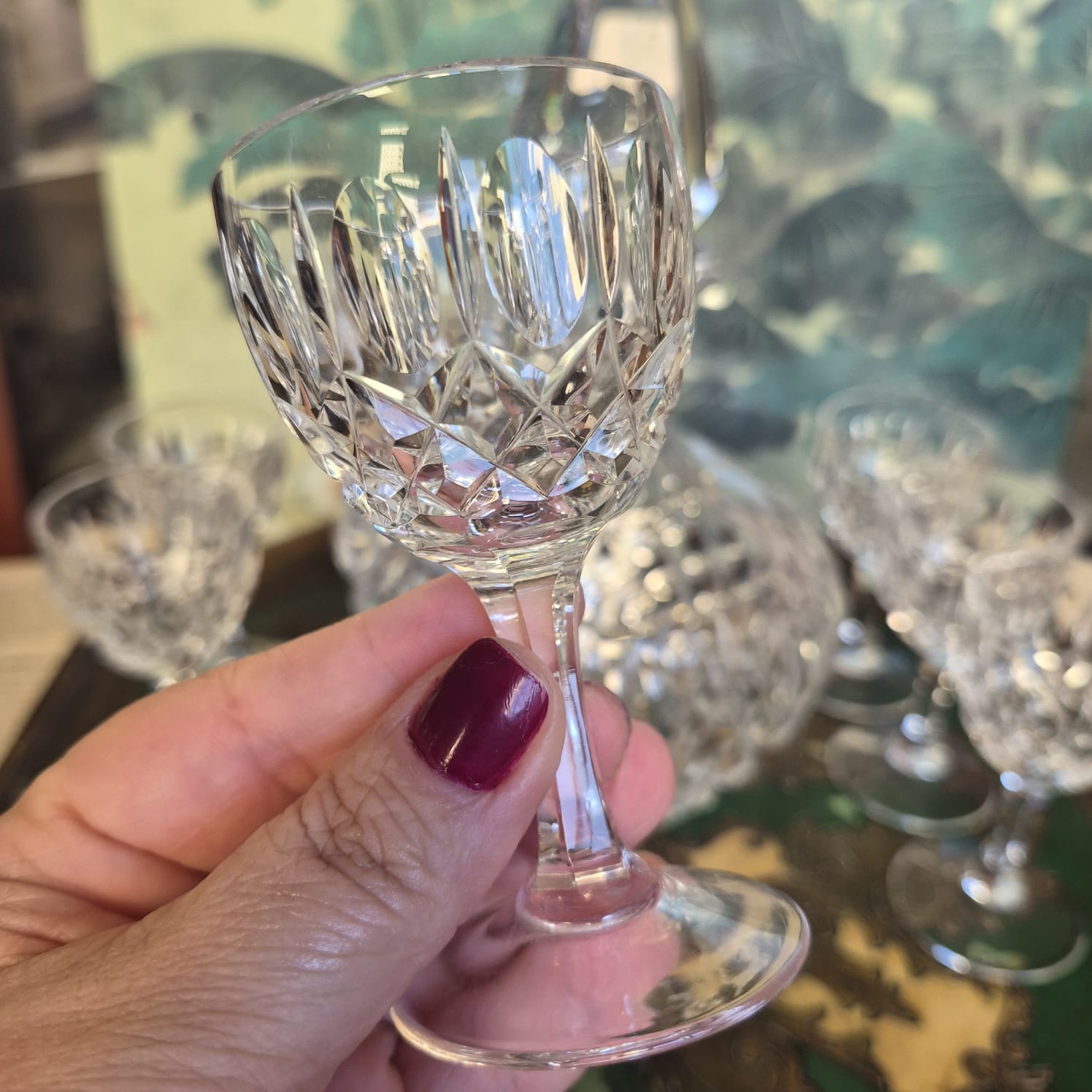 Conjunto de licoreira e taças para licor em cristal de chumbo pesado, primeiríssima linha, alemão, Bleikristall Nachtmann. Anos 60.