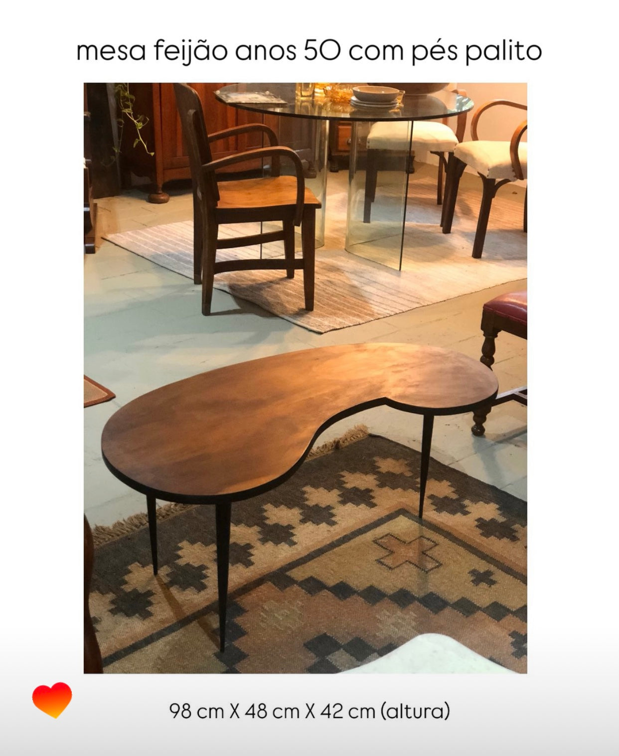 Mesa feijão de madeira e pés palito