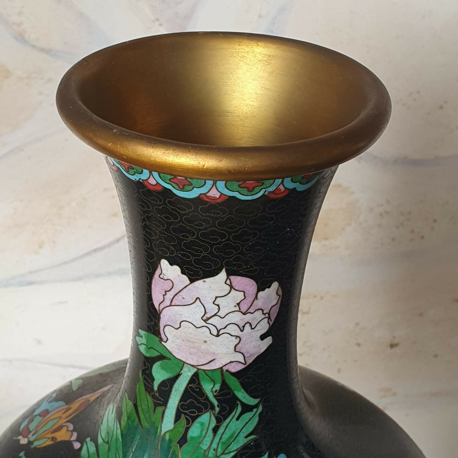 Vaso em Cloisonné Floral Preto