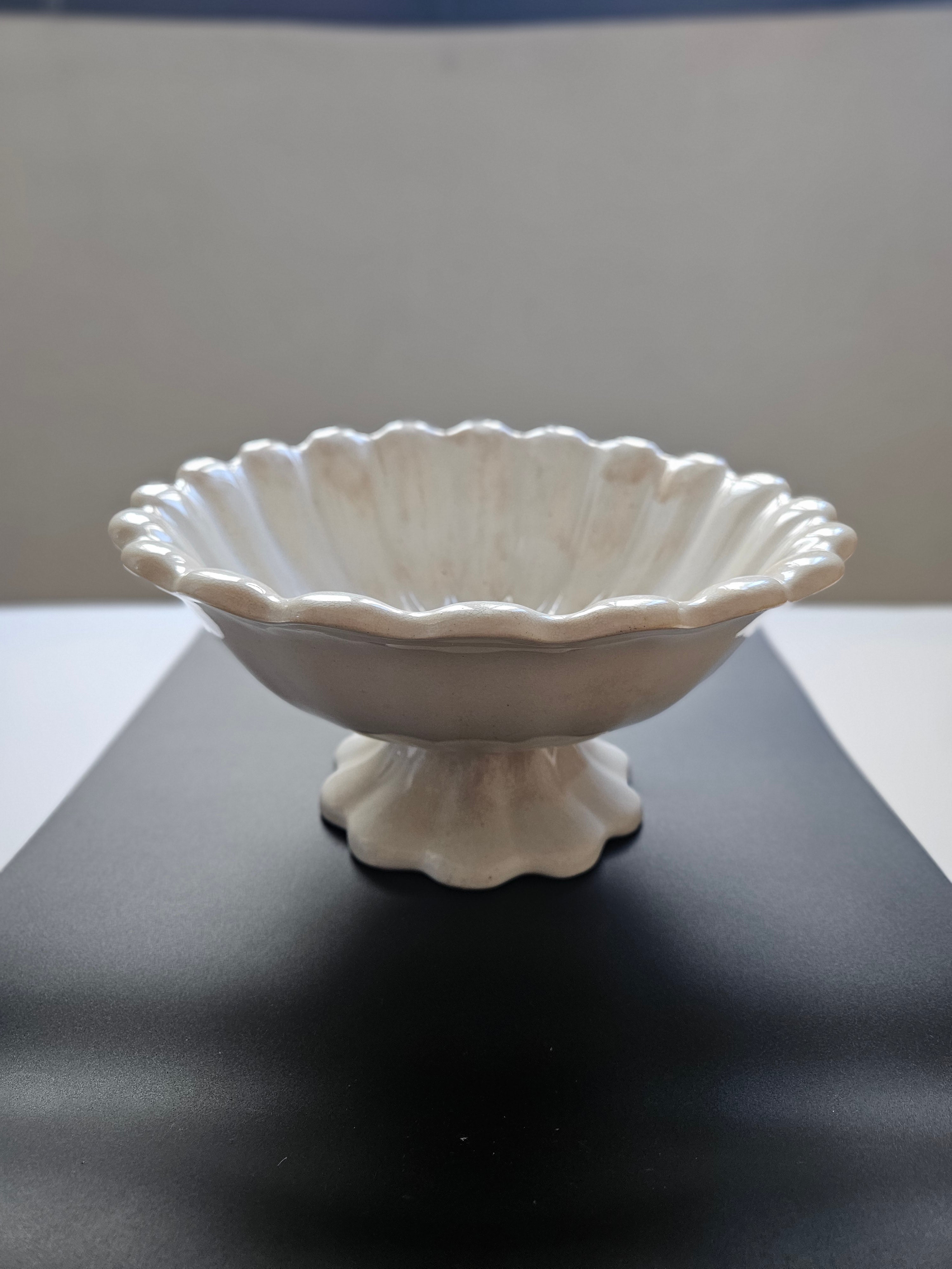 Fruteira Pedestal Ironstone Inglès Thomas Hughes
