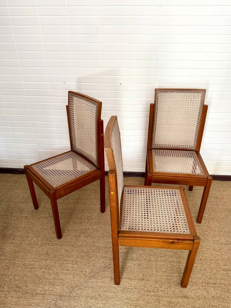 Trio cadeiras vintage Barzenski em palhinha