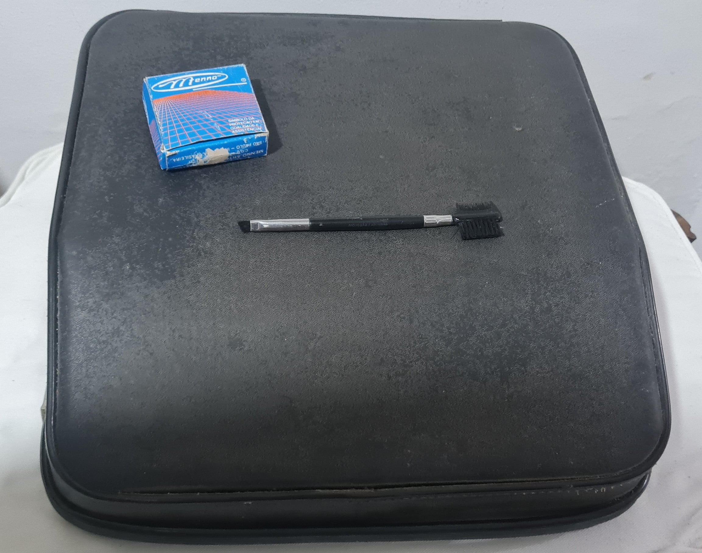 Máquina de Escrever Remington 20 Raridade – Completa com Maleta, Fita Menno e Escova