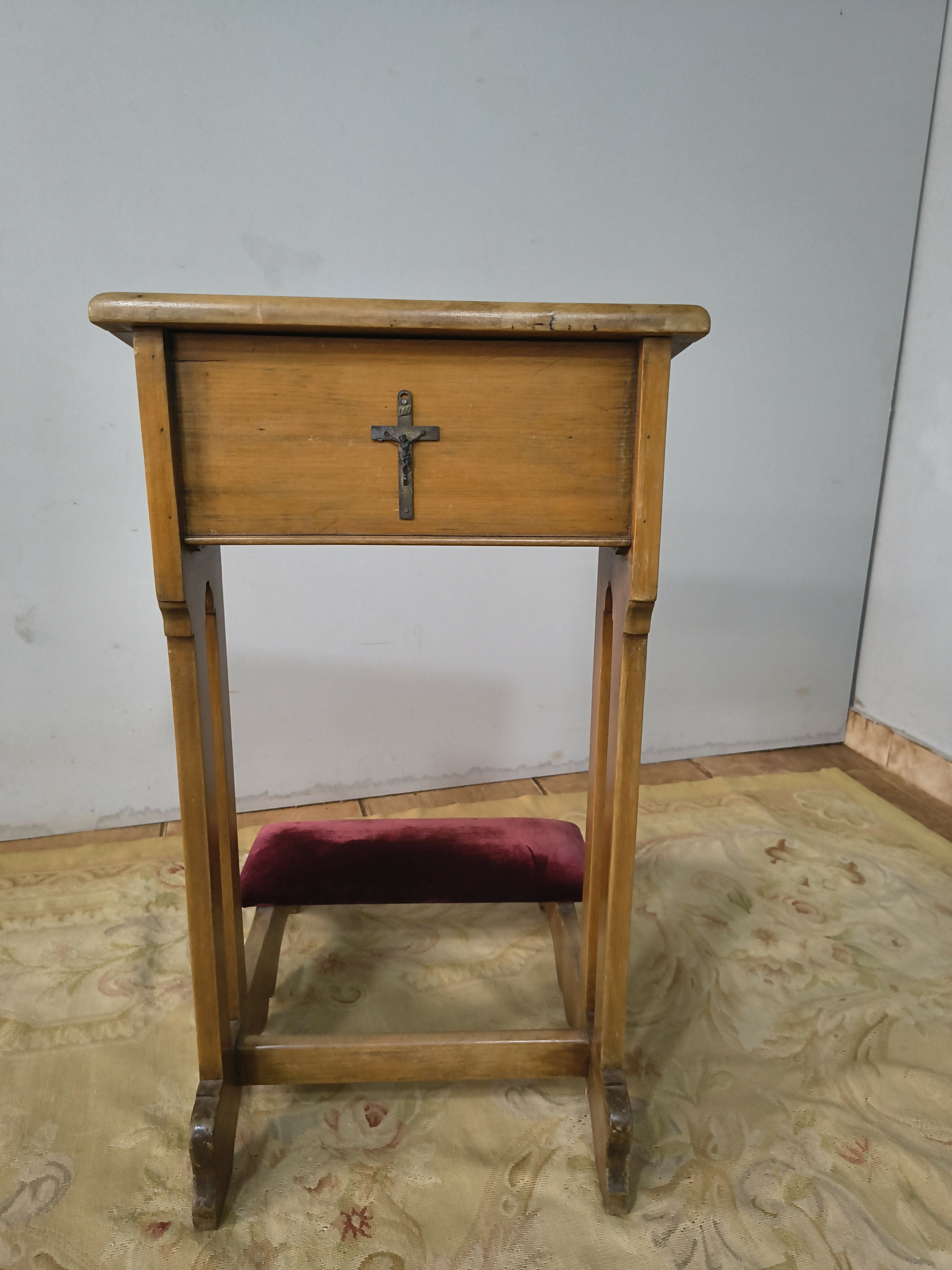 Genuflexório em Perobinha