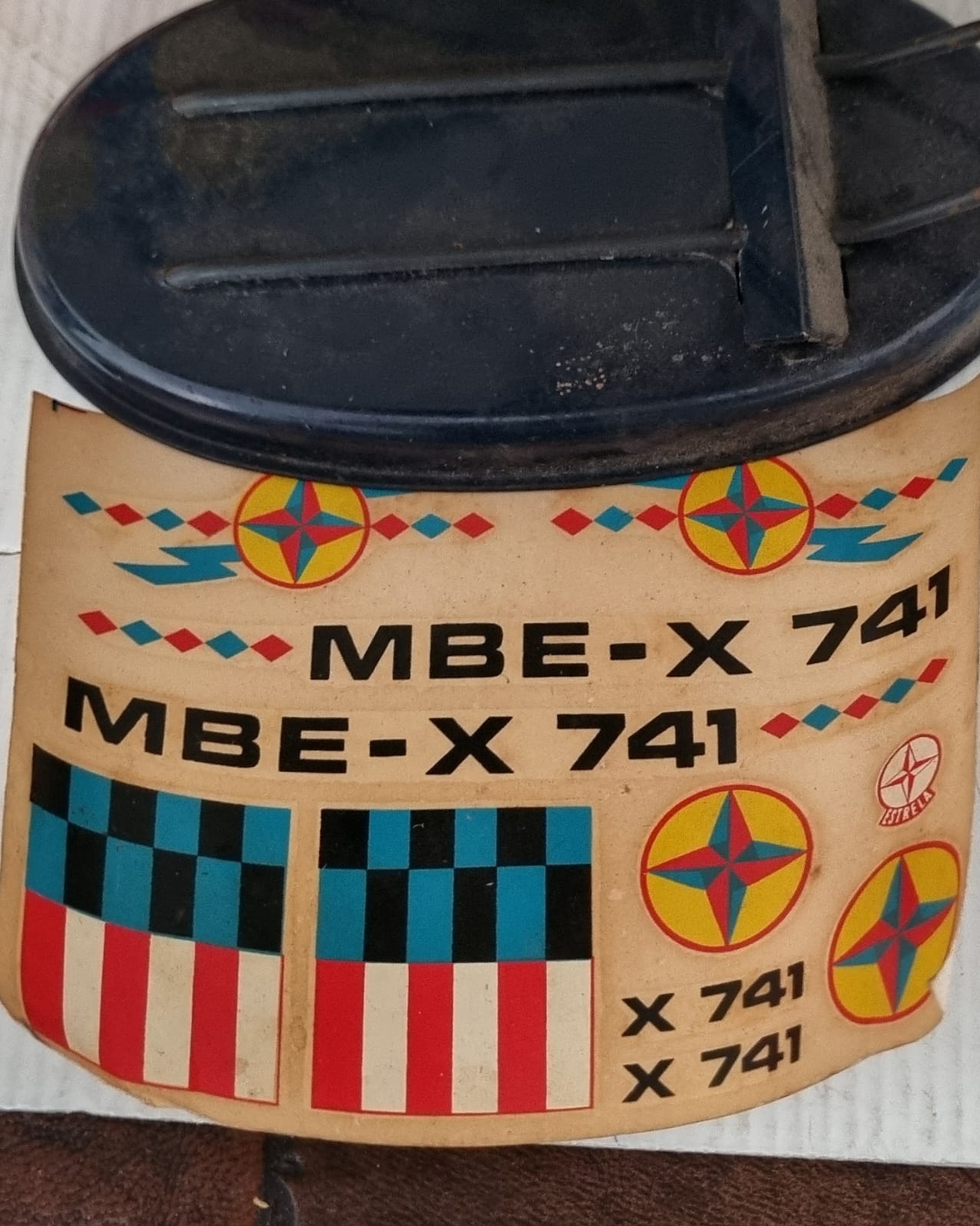 Brinquedo Foguete supersônico marca estrela