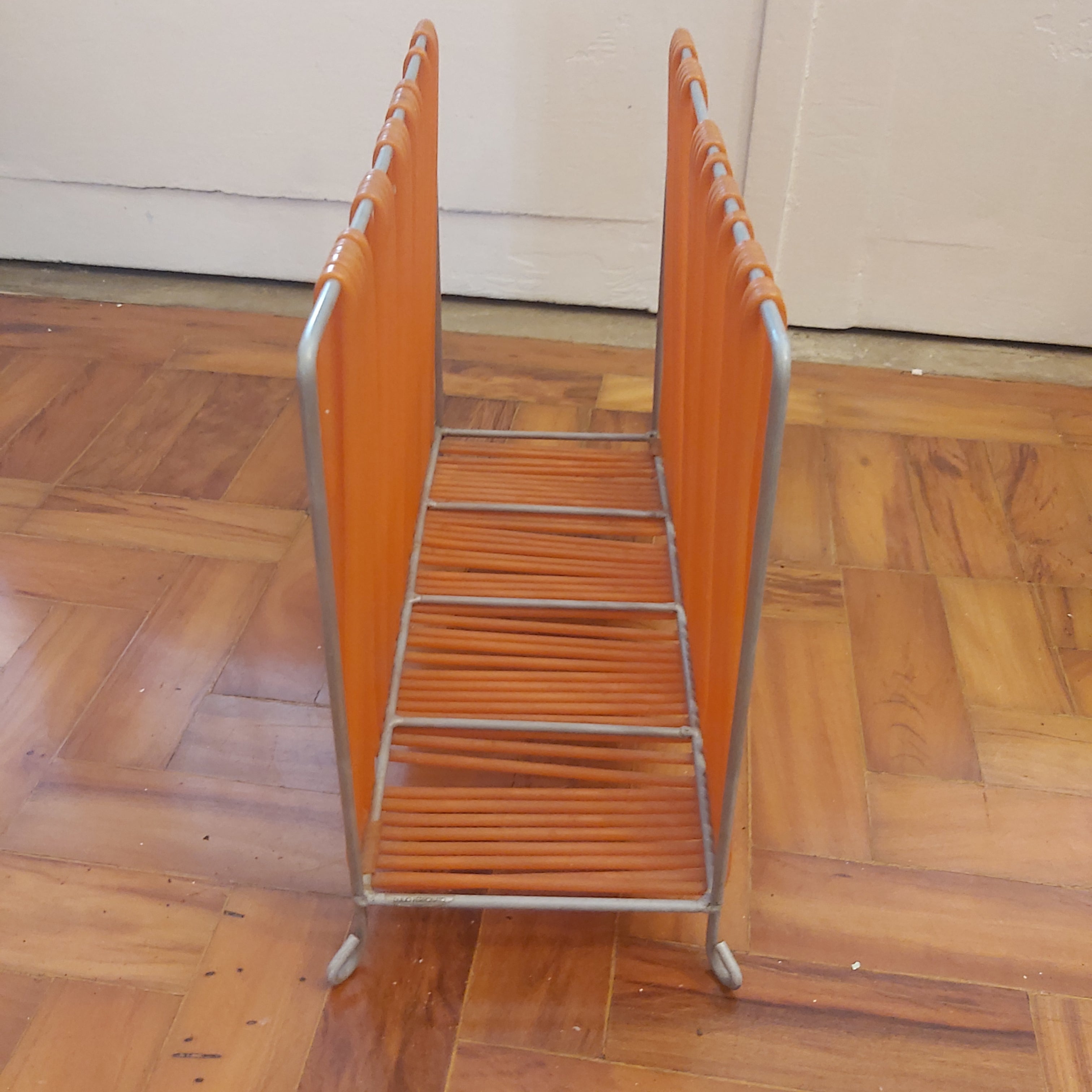 REVISTEIRO MODERNO - Duilio Ferronato