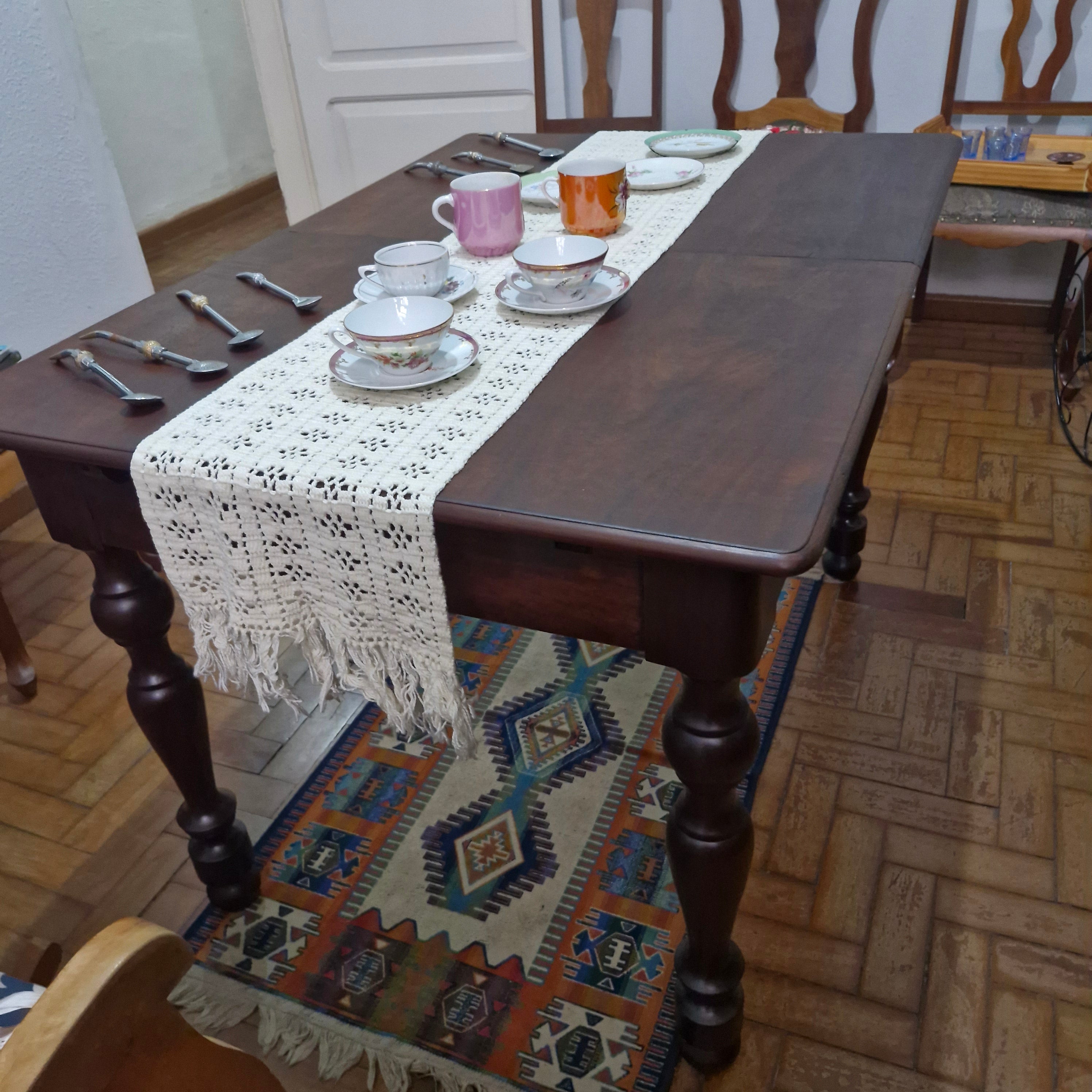 Mesa de Jantar Retangular estilo Império em Imbuia - extensível 