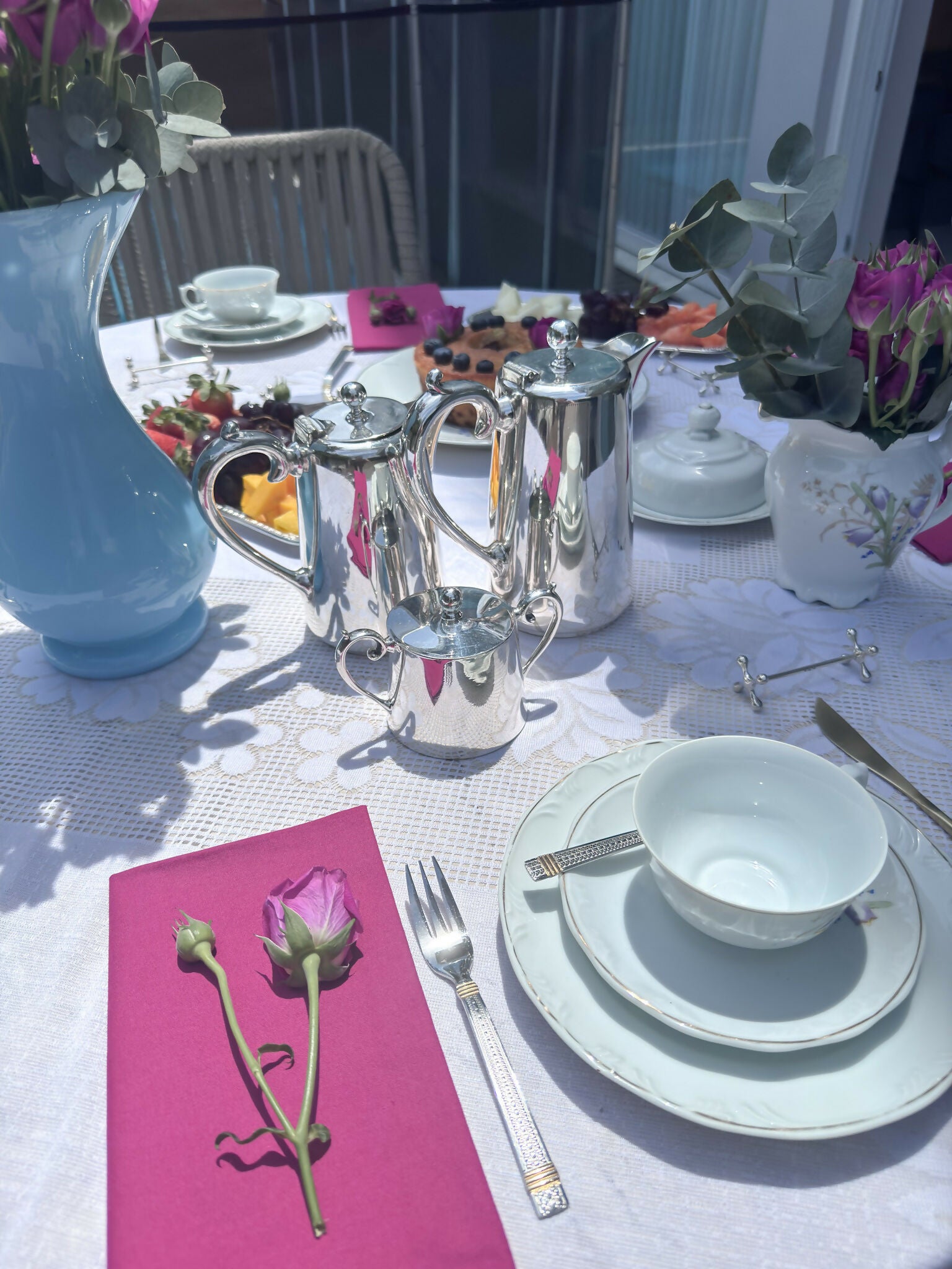 VASO EM OPALINA AZUL