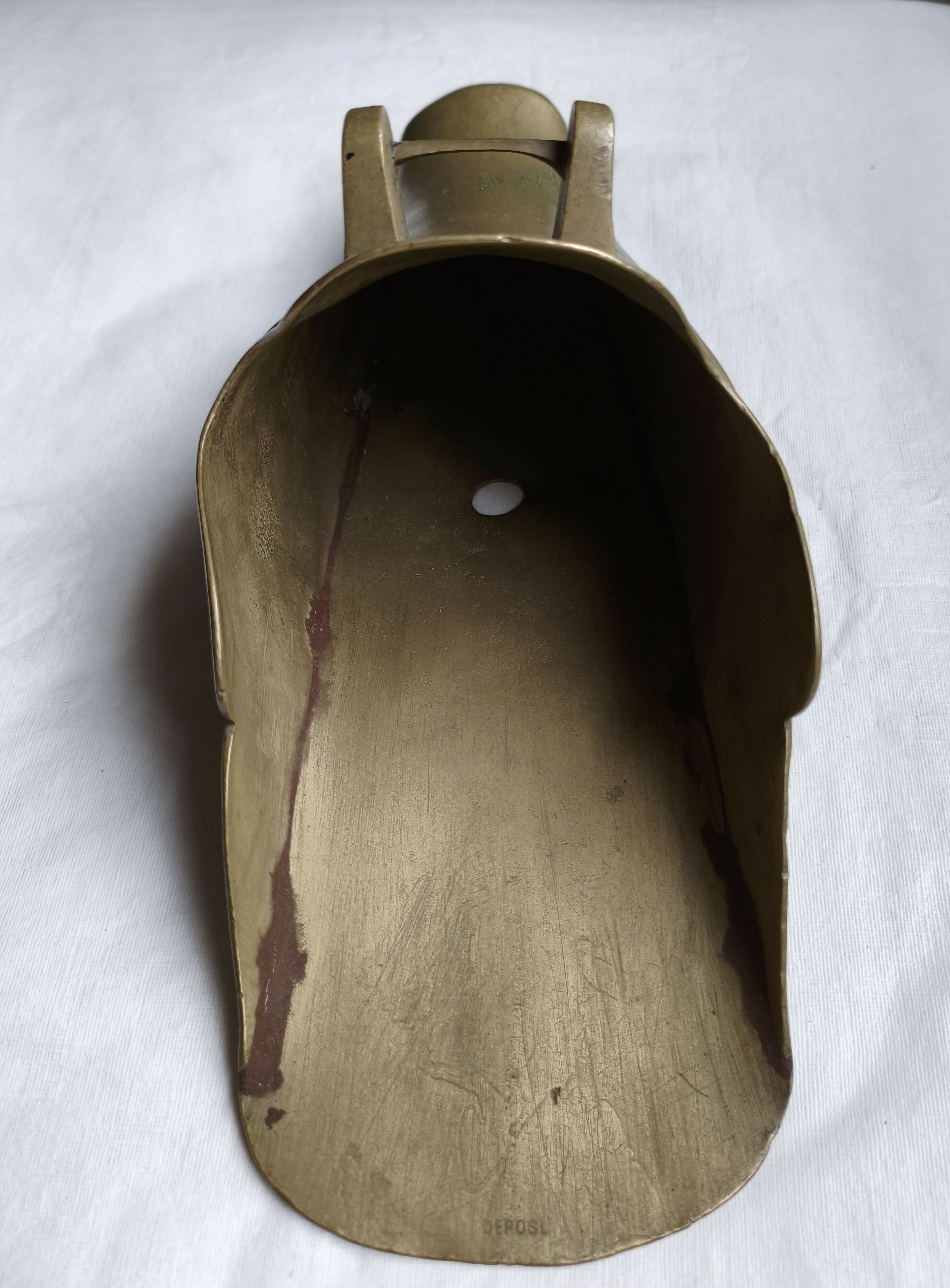 Estribo modelo sapata em latão