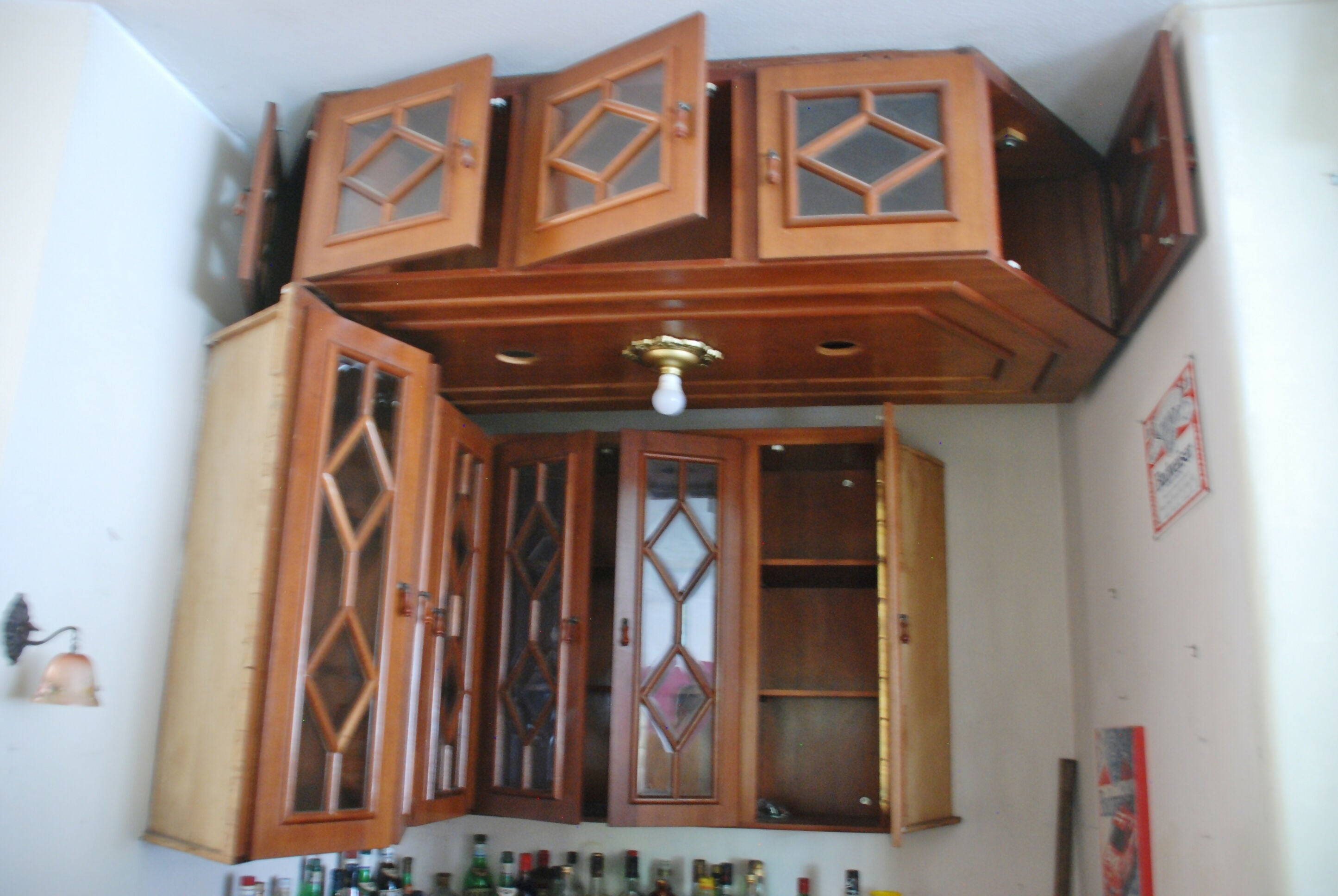 barzinho em madeira anos 80 , balcao e cuba