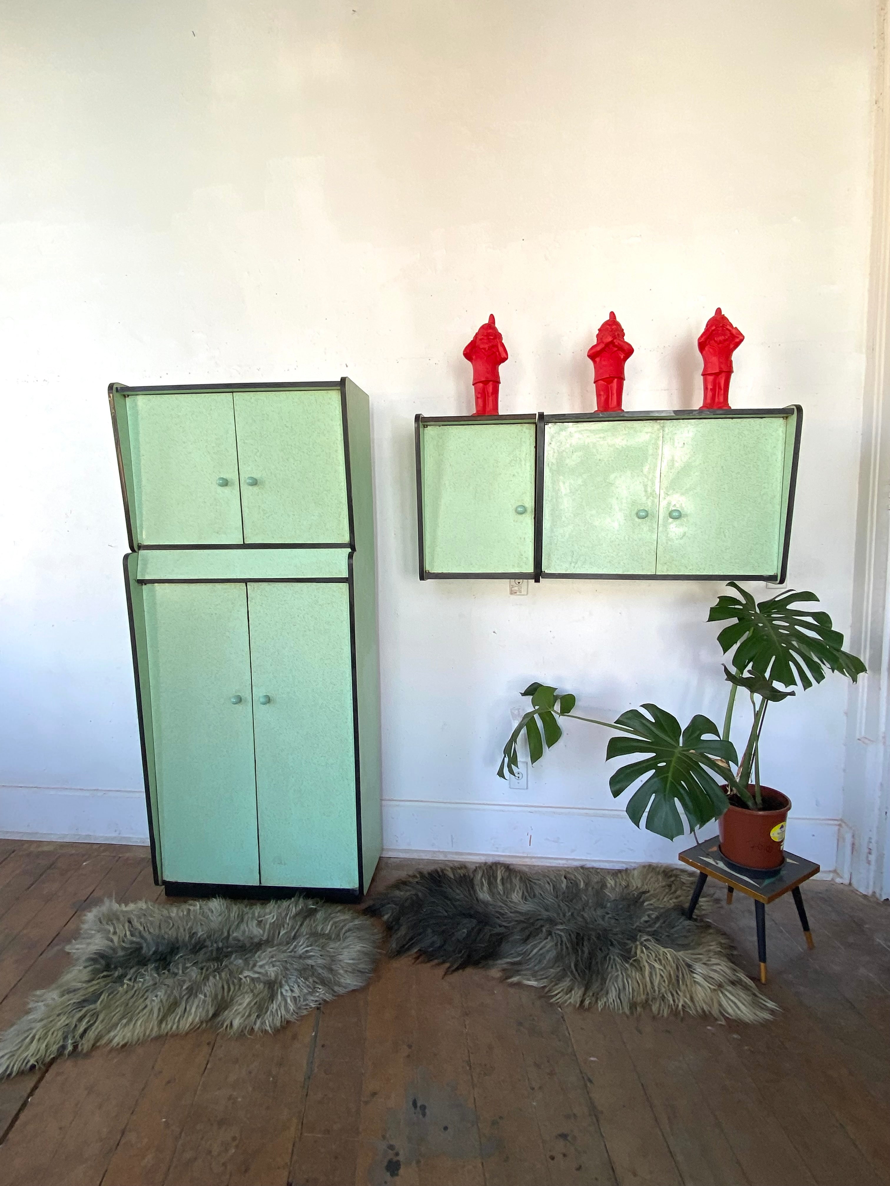 Conjunto de fórmica verde água e rosa anos 50