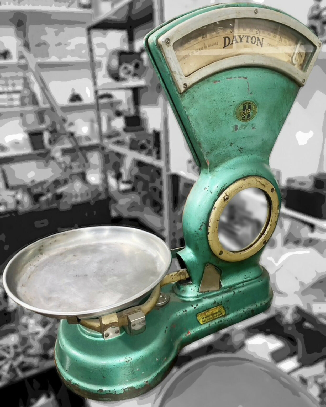 Balança antiga verde