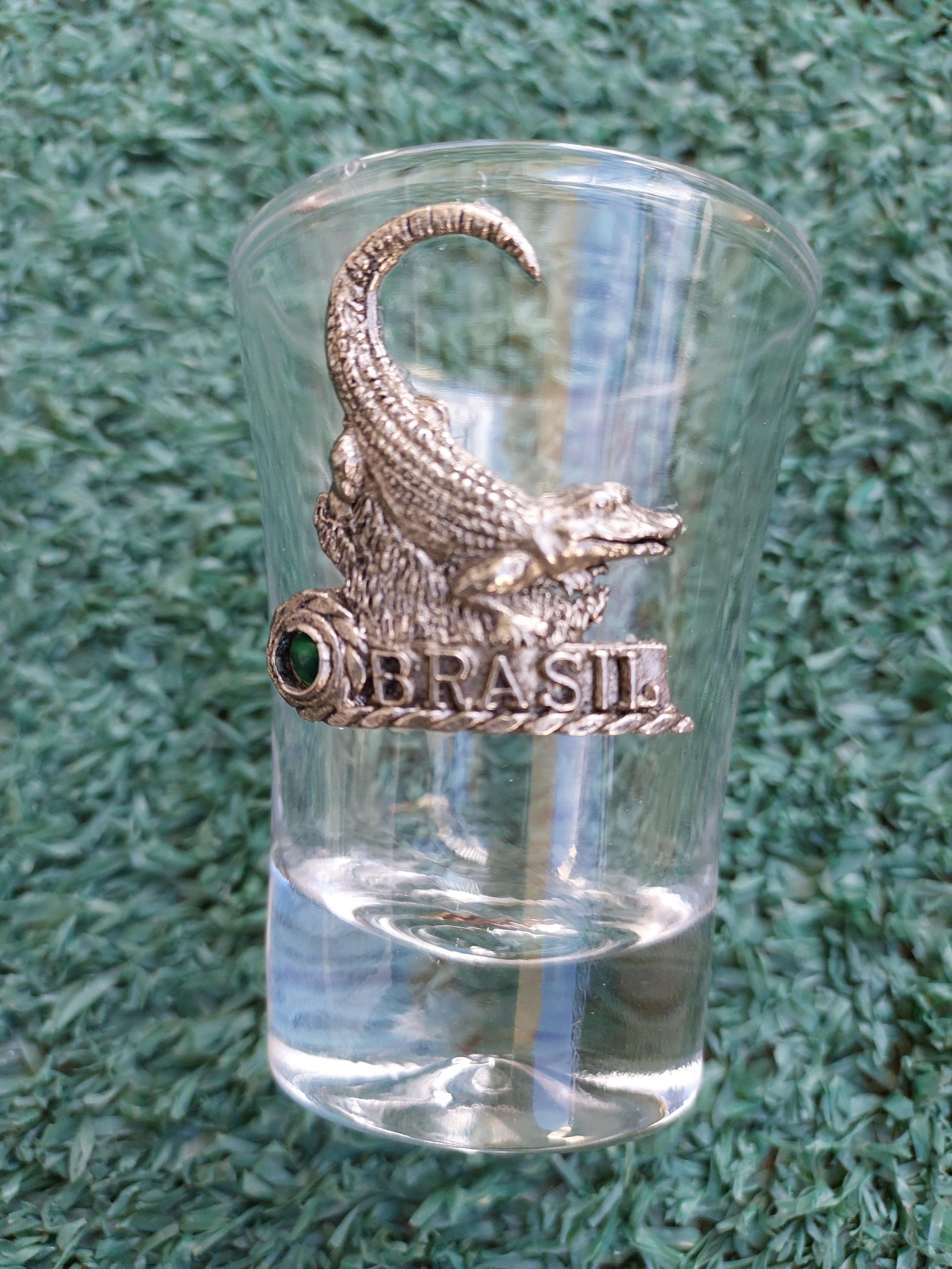 Copos Shot Com Figuras em Estanho