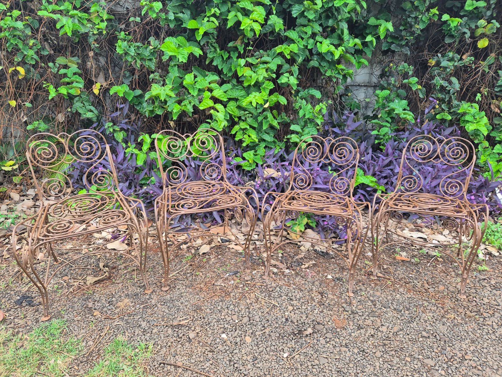 Conjunto de jardim vintage