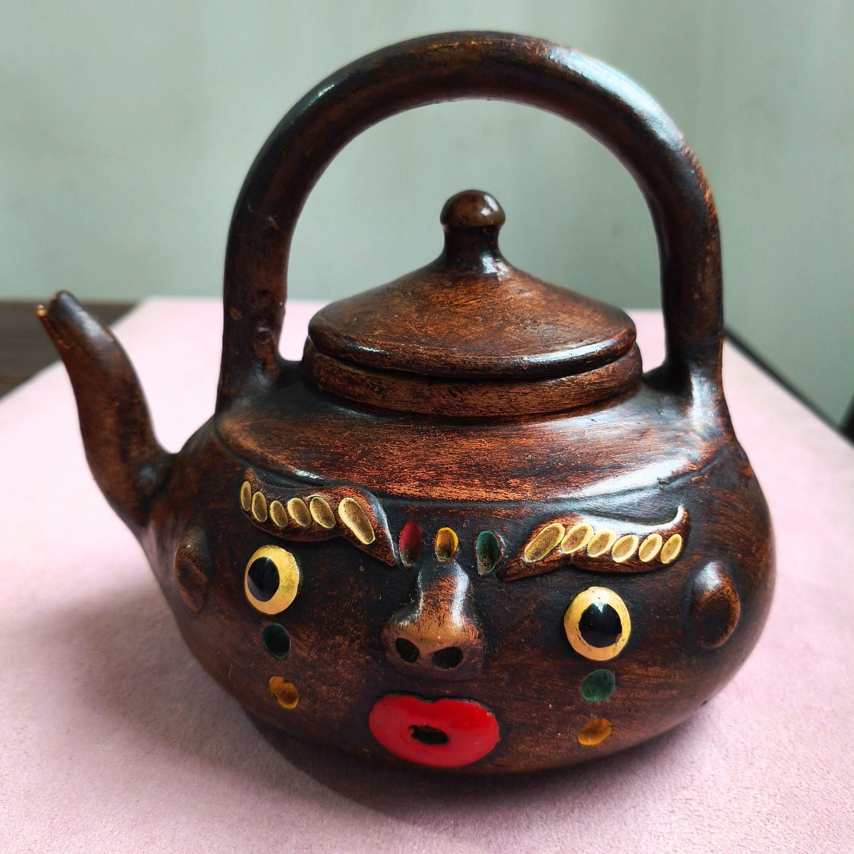 Bule decorativo em cerâmica – artesanato paraense
