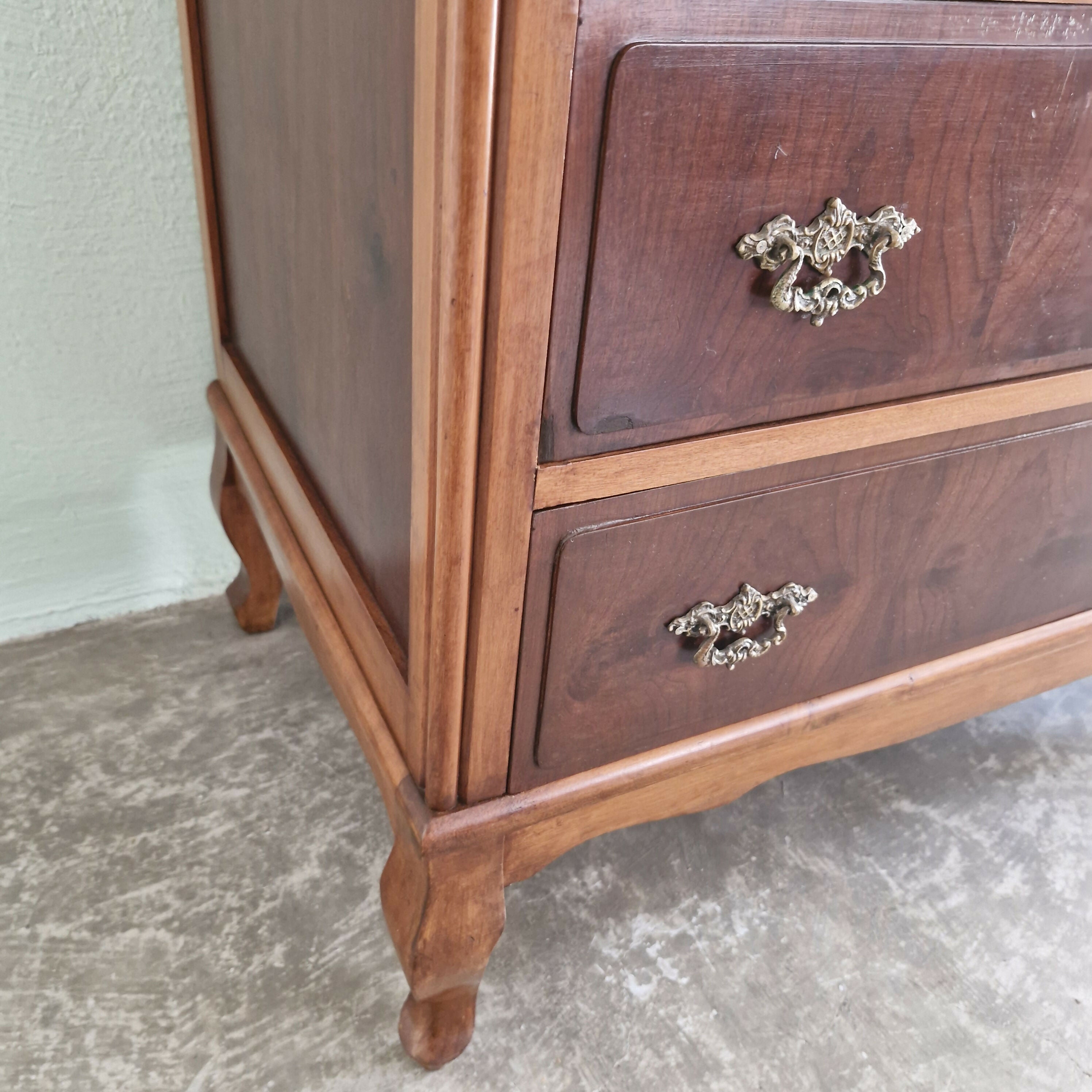 Cômoda Provençal com 5 gavetas