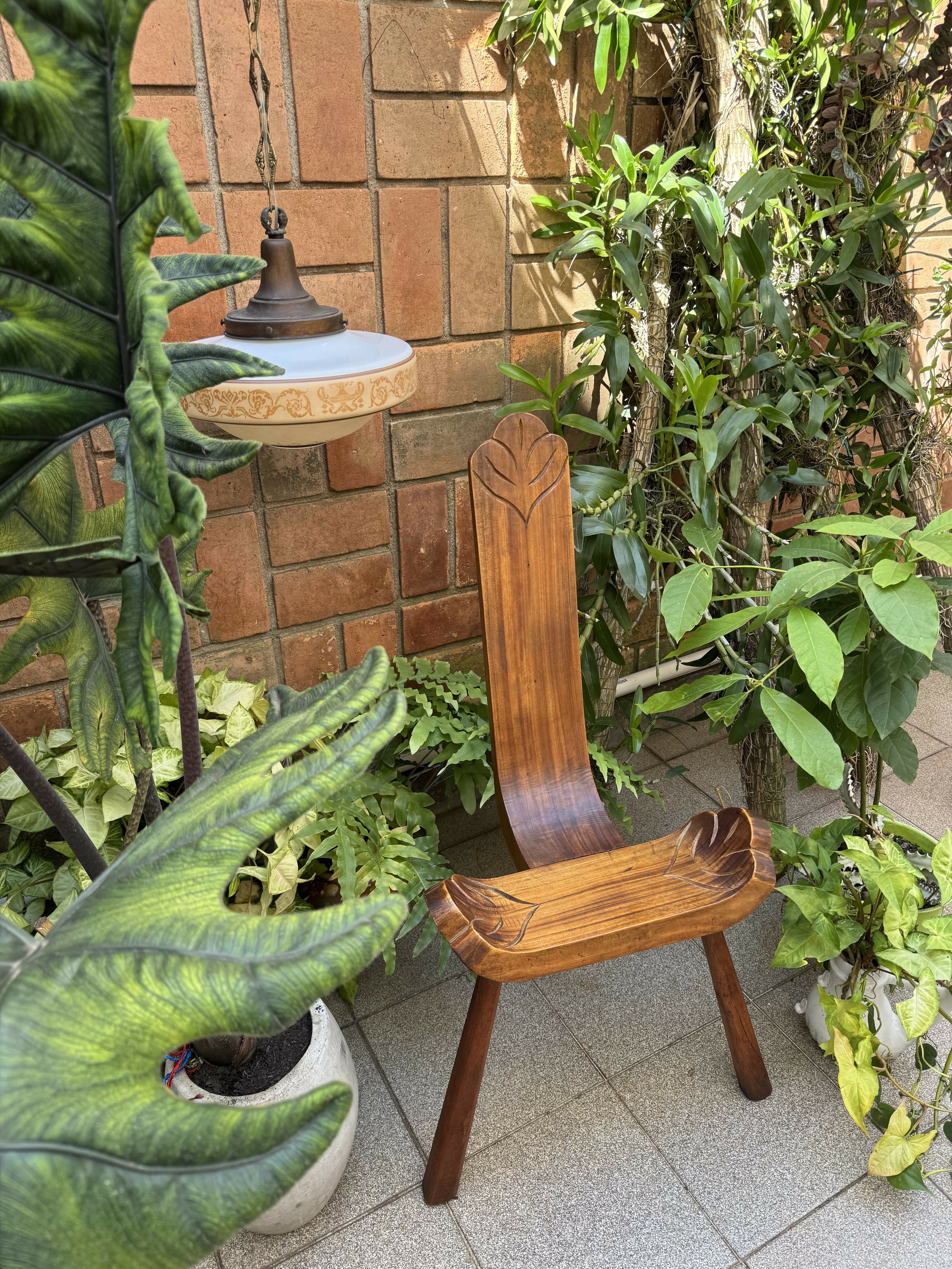 Linda Cadeira Antiga Bacalhau Maciça