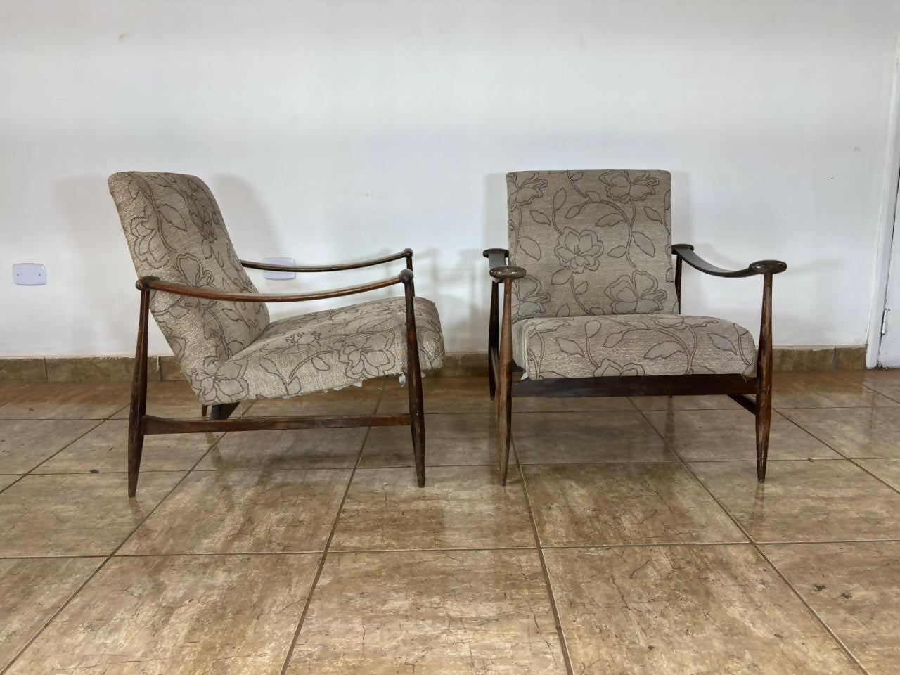 Poltronas em Jacarandá Liceu de Artes e Ofícios