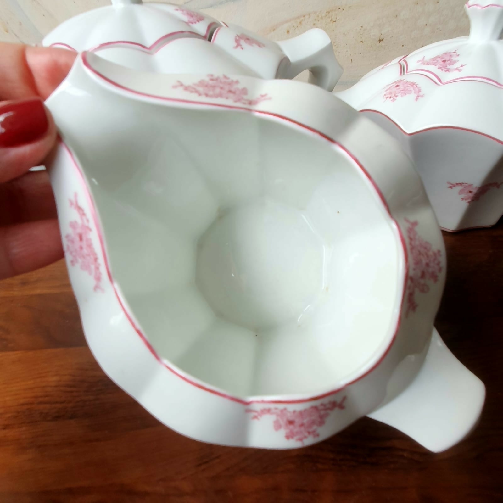 Raro conjunto de serviço de café e chá em porcelana portuguesa de Coimbra.
