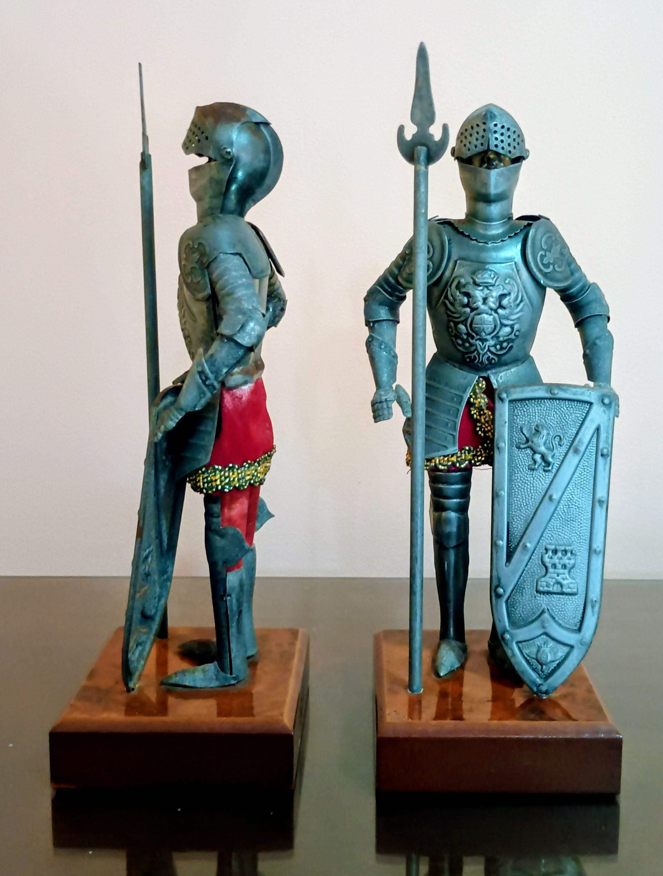 Par de cavaleiros medievais articulado dec. 40/50