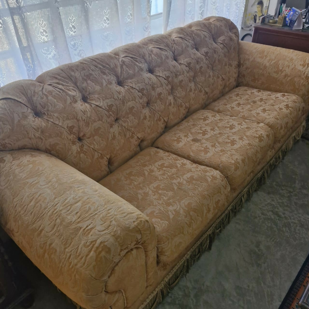 1000663683