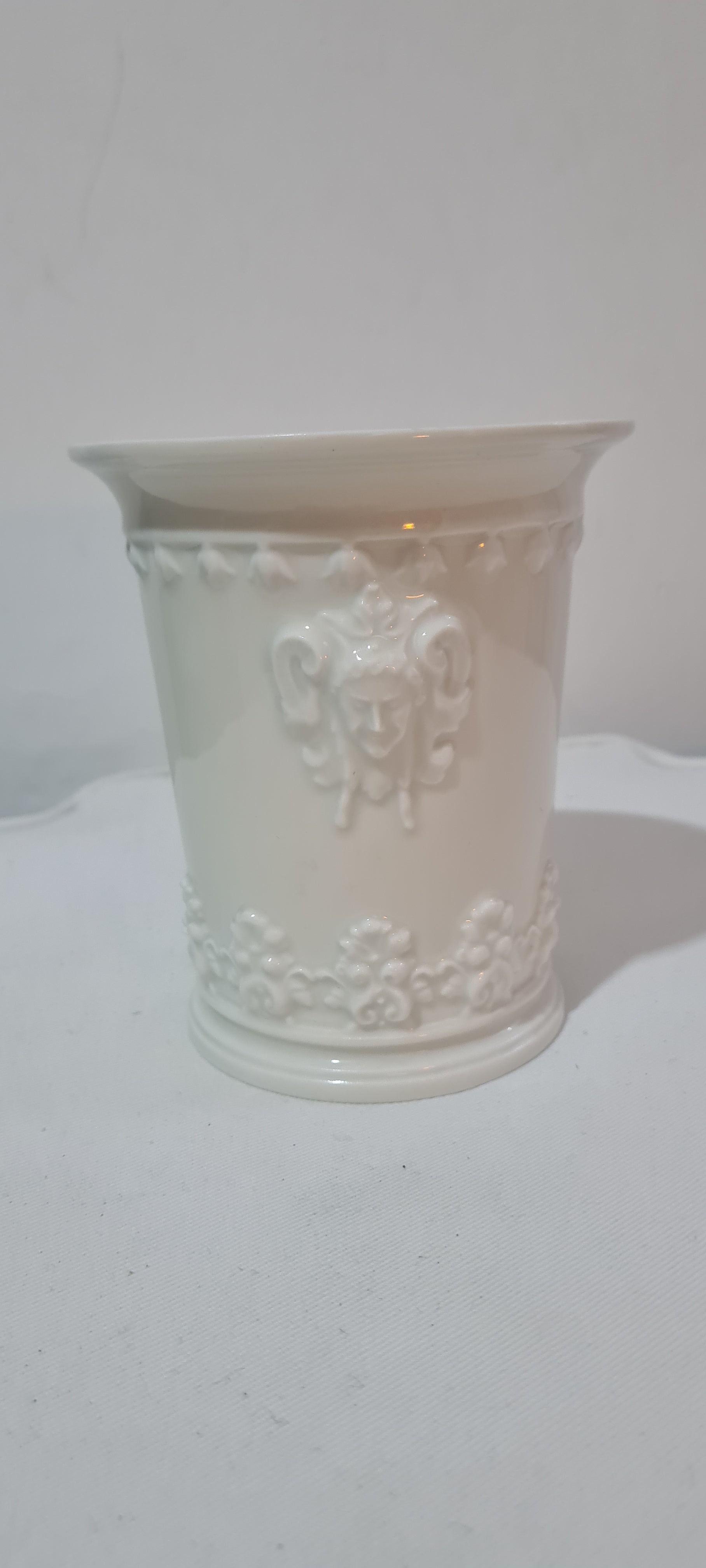 Vaso Em Porcelana Francesa Limoges • Edição Especial Mma New York( FRETE GRÁTIS)