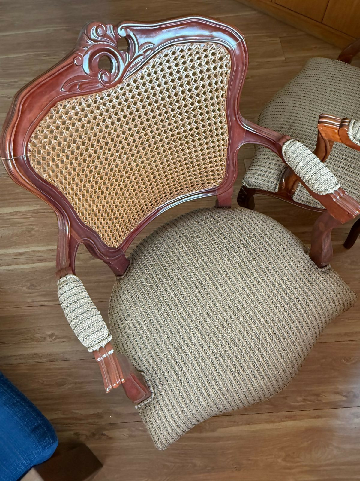 Par de Poltronas estilo Luiz XV