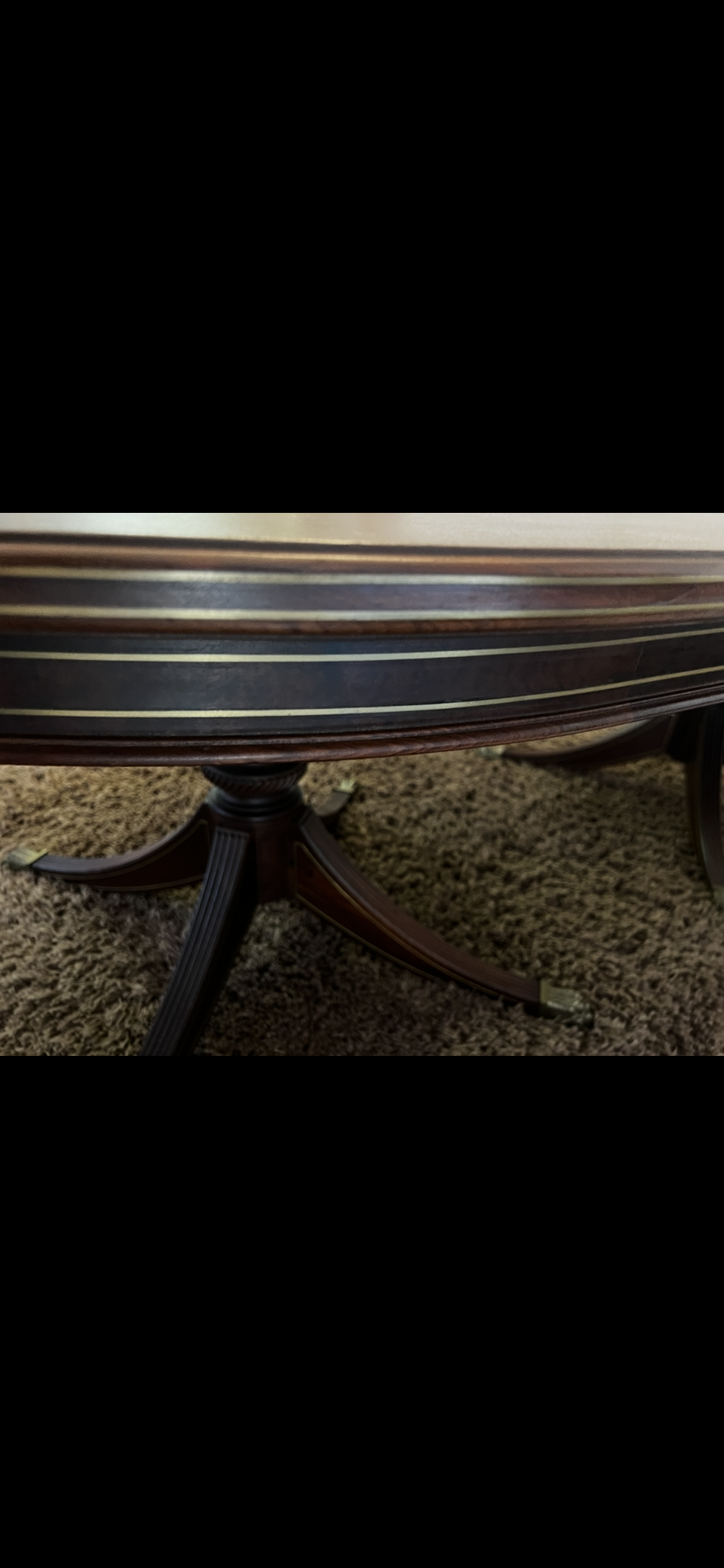 Mesa de Jantar Oval Imperial - Extensível